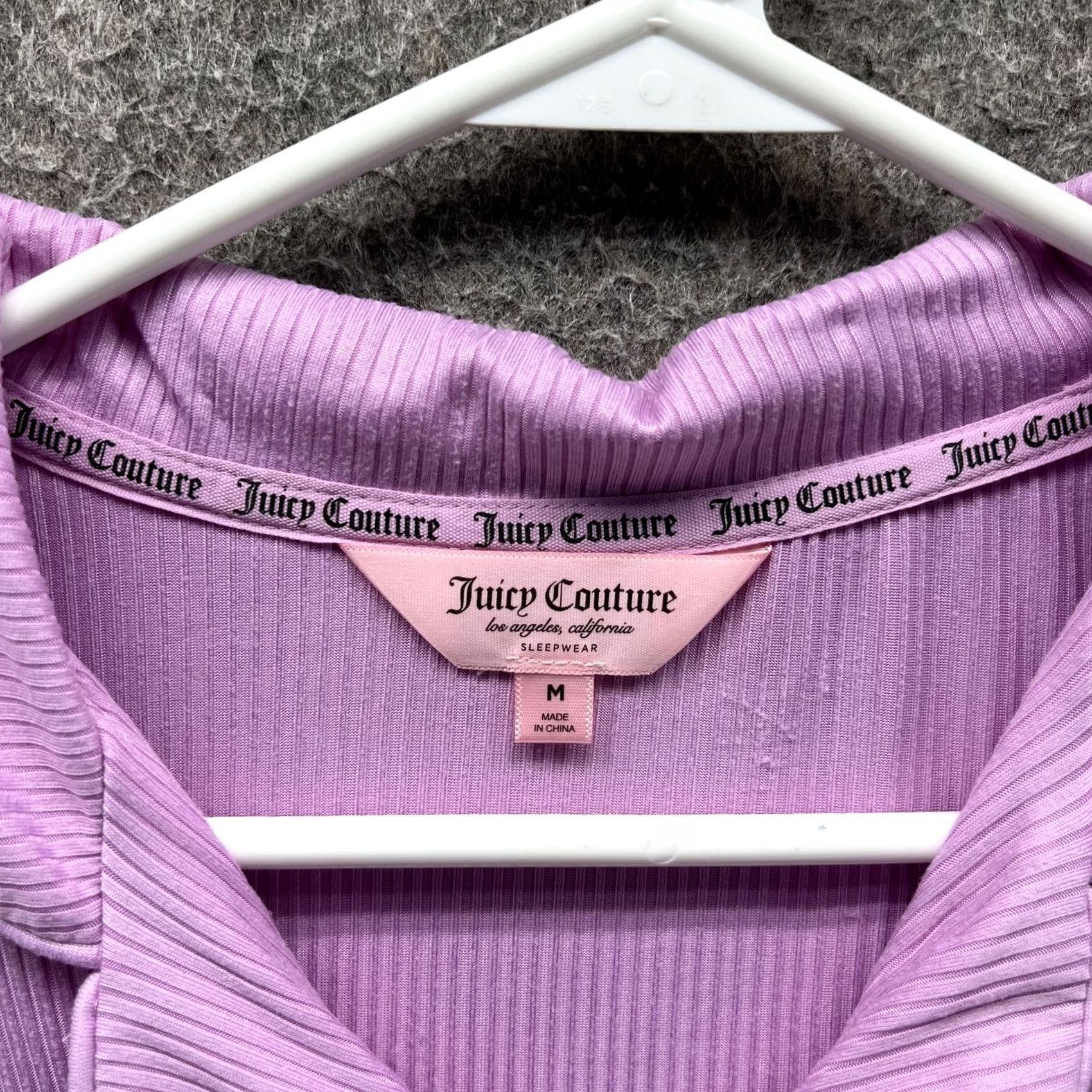 Juicy Couture Juicy Couture Pajama Top Womens Medium Purple Button Front Rhinestone Sleep Lounge Short Sleeve Collared Retro Jersey Knit Size M / US 6-8 / IT 42-44 - 6 Thumbnail