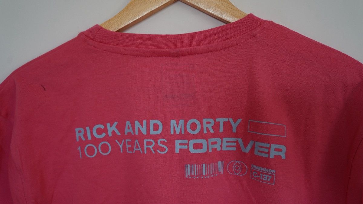 Other Pink Rick and Morty Tee Size US L / EU 52-54 / 3 - 3 Thumbnail