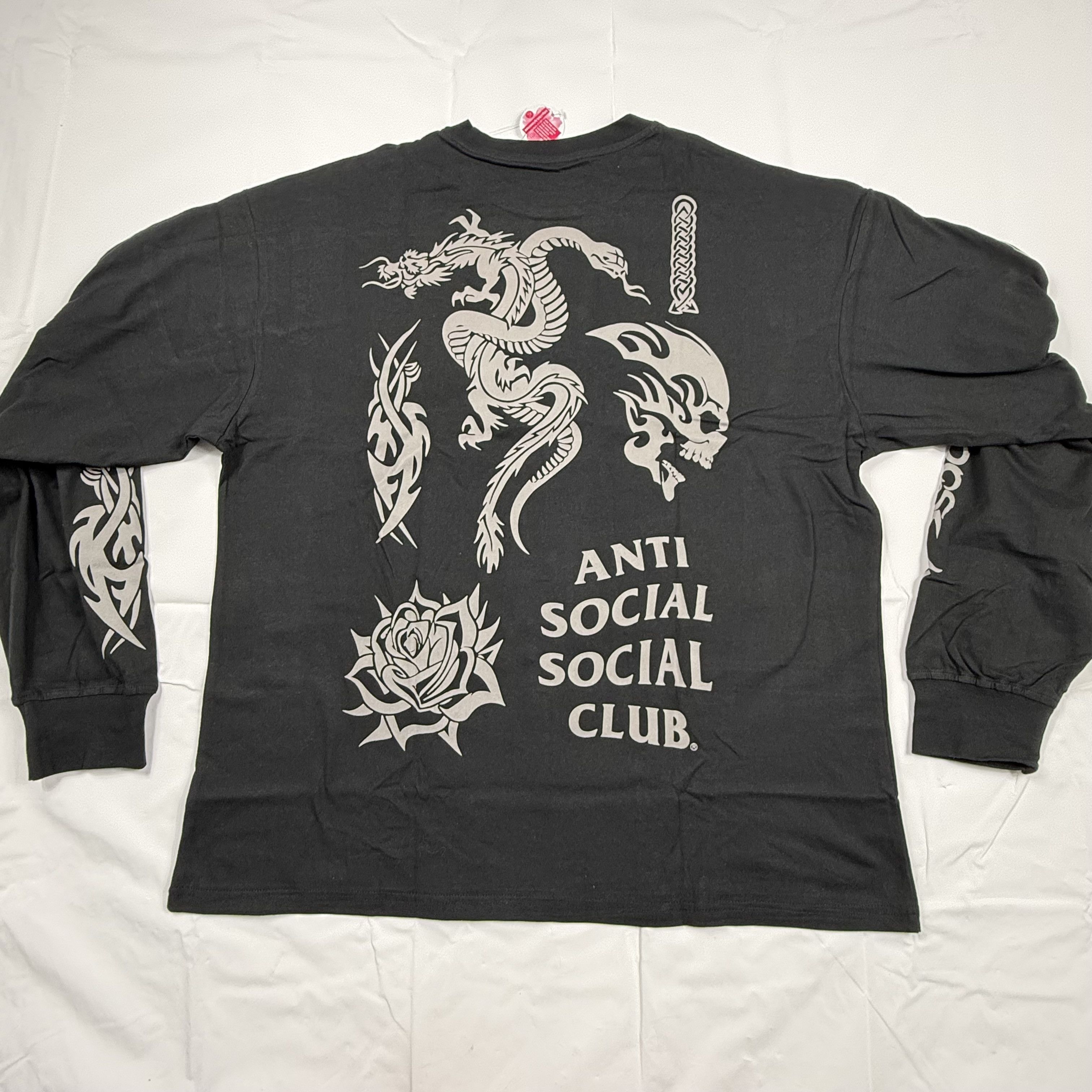 Anti Social Social Club Anti Social Social Club Black Tribal Graphic Long Sleeve Size US XL / EU 56 / 4 - 2 Thumbnail
