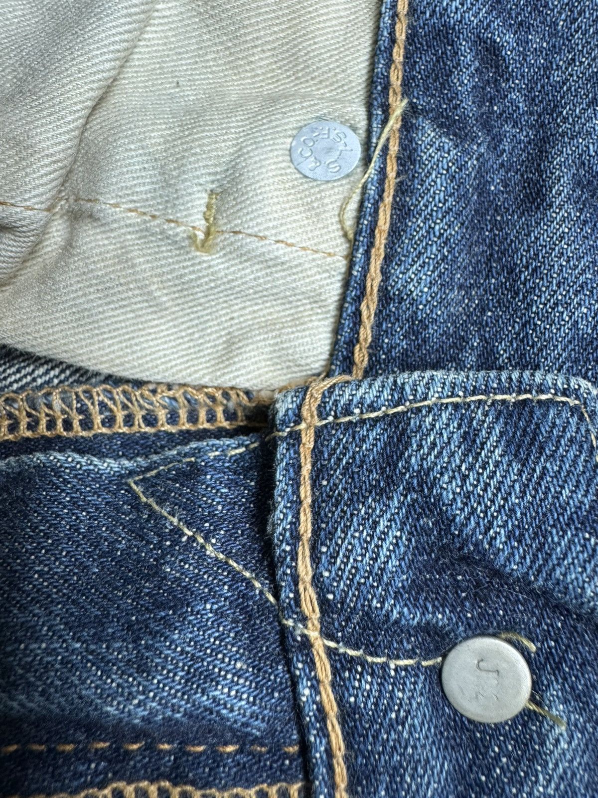 Levi's VERY RARE VINTAGE PANTS DENIM JEANS LEVIS BIG E 502 SELVEDGE Size US 32 / EU 48 - 7 Thumbnail