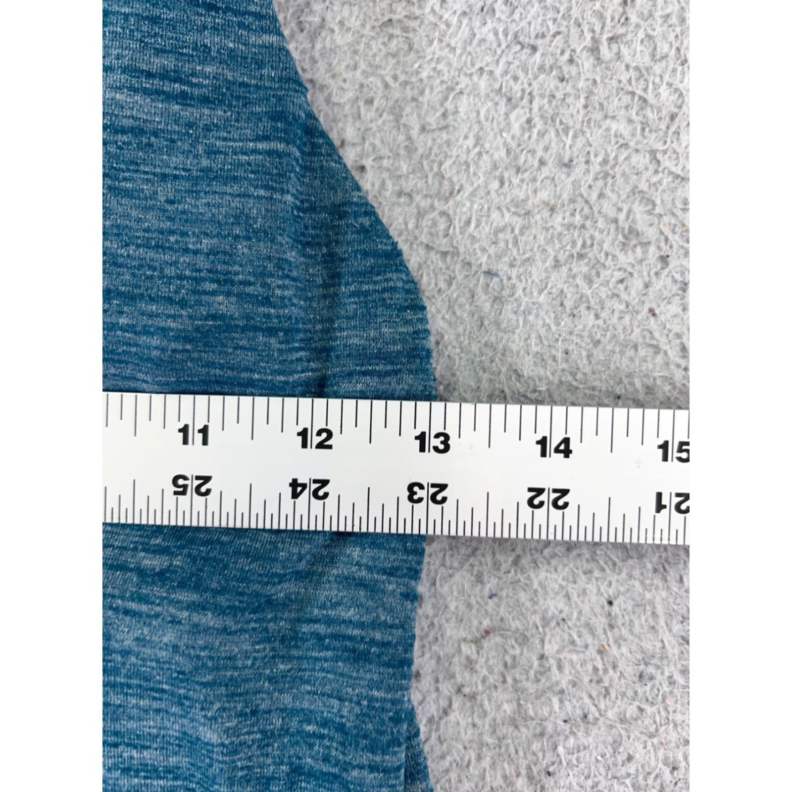 Lululemon Lululemon Shirt Women 4 Blue Free To Be Serene Tank Luxtreme Luon Yoga Sleeveless Casual Tank Size S / US 4 / IT 40 - 7 Thumbnail