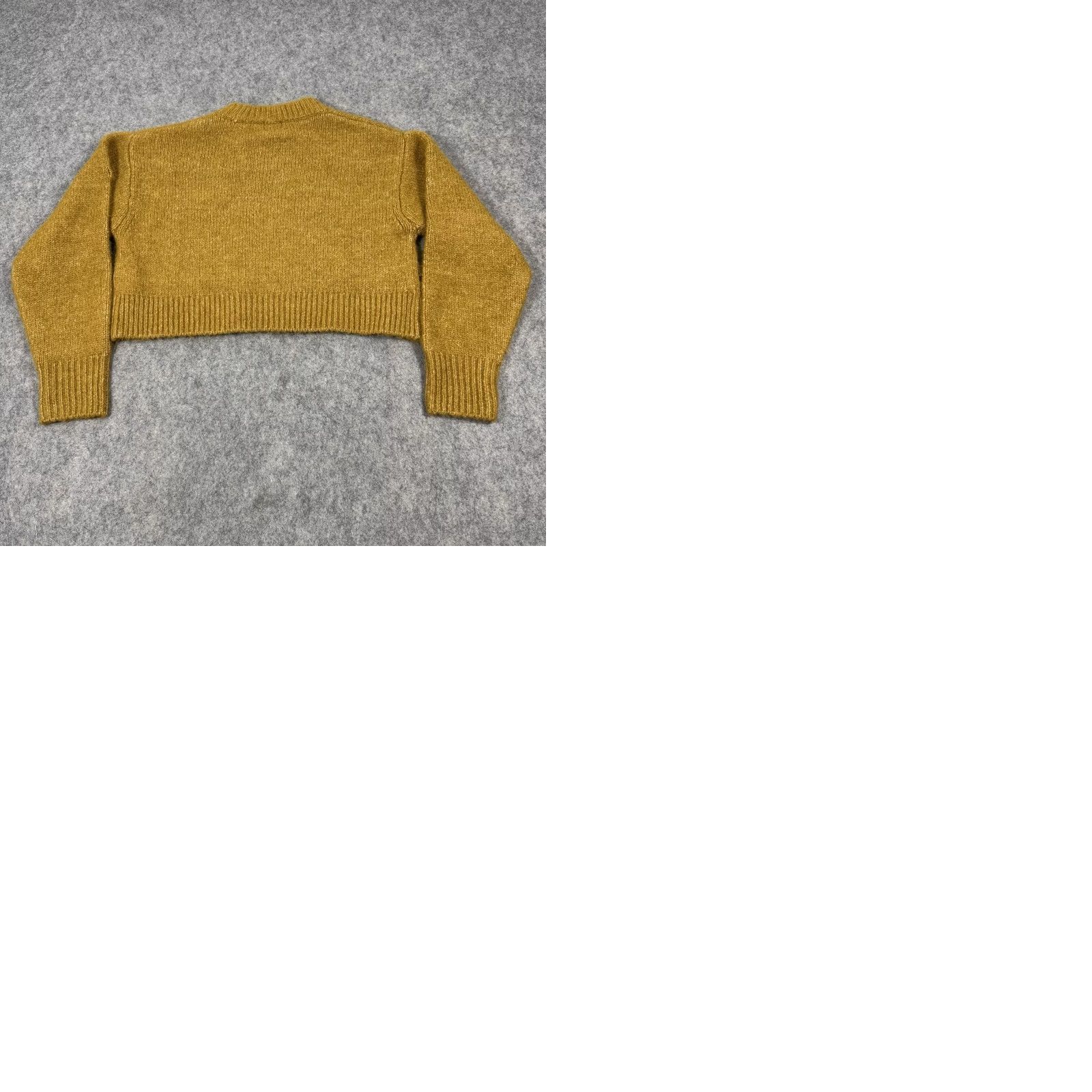 H&M H&M Cropped Crew Long Sleeve Sweater Womens Size M Yellow Size M / US 6-8 / IT 42-44 - 10 Thumbnail