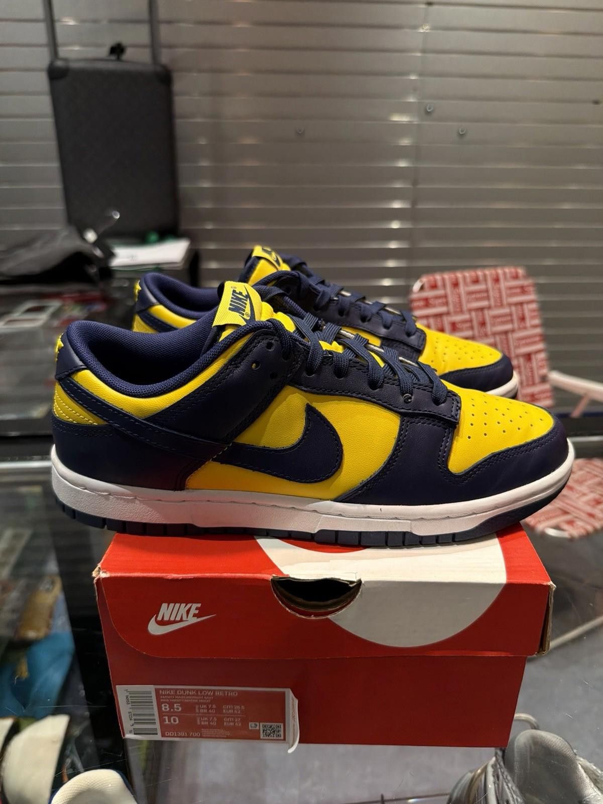 Nike Size 8.5 - Nike Dunk Low Michigan 2021 (DD1391 700) Size US 8.5 / EU 41-42 - 1 Thumbnail