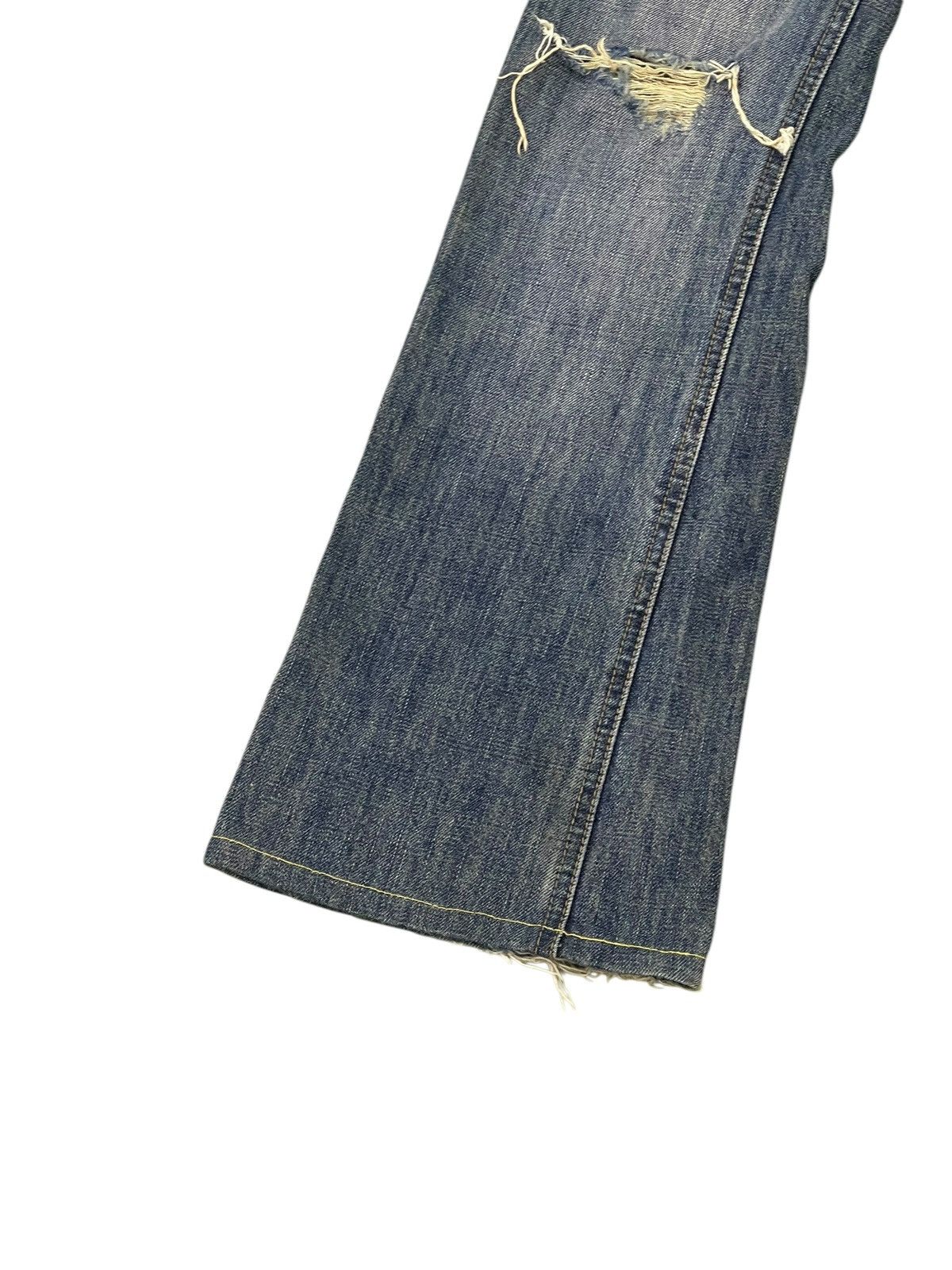 Japanese Brand Flare Jeans Honeysuckle Rose Faded Distress Boot Cut 7🟦 Size US 29 - 5 Thumbnail