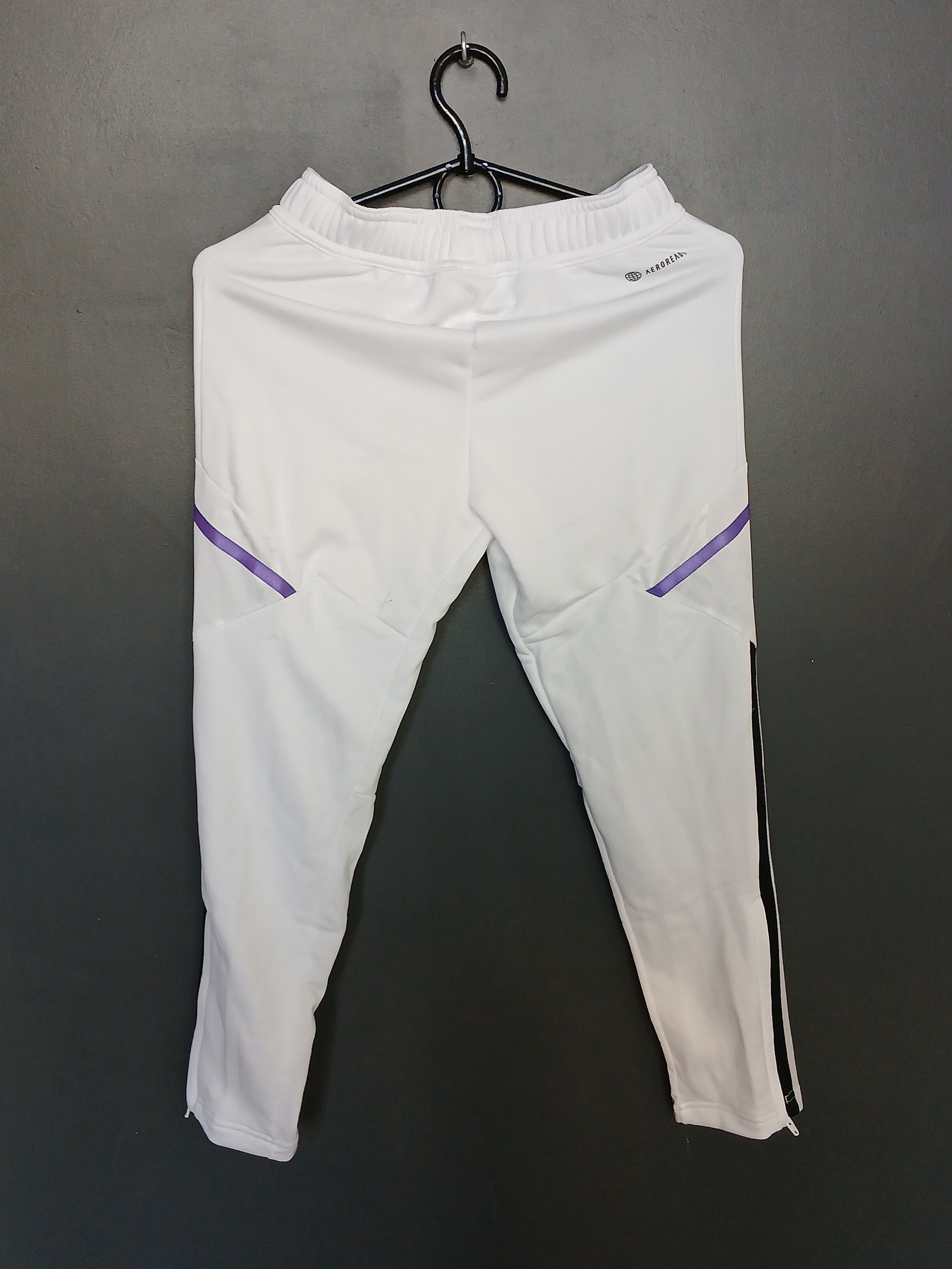 Adidas KIDS Real Madrid Football Training Pants Size US 26 / EU 42 - 2 Thumbnail