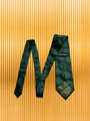 Yves Saint Laurent Thank you for your view and have a nice day! Size ONE SIZE - 1 Thumbnail