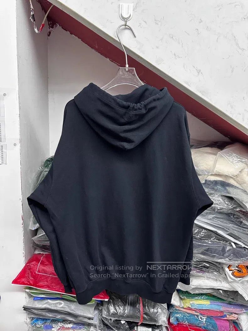 Balenciaga Balenciaga Sweatshirt Size US L / EU 52-54 / 3 - 2 Thumbnail