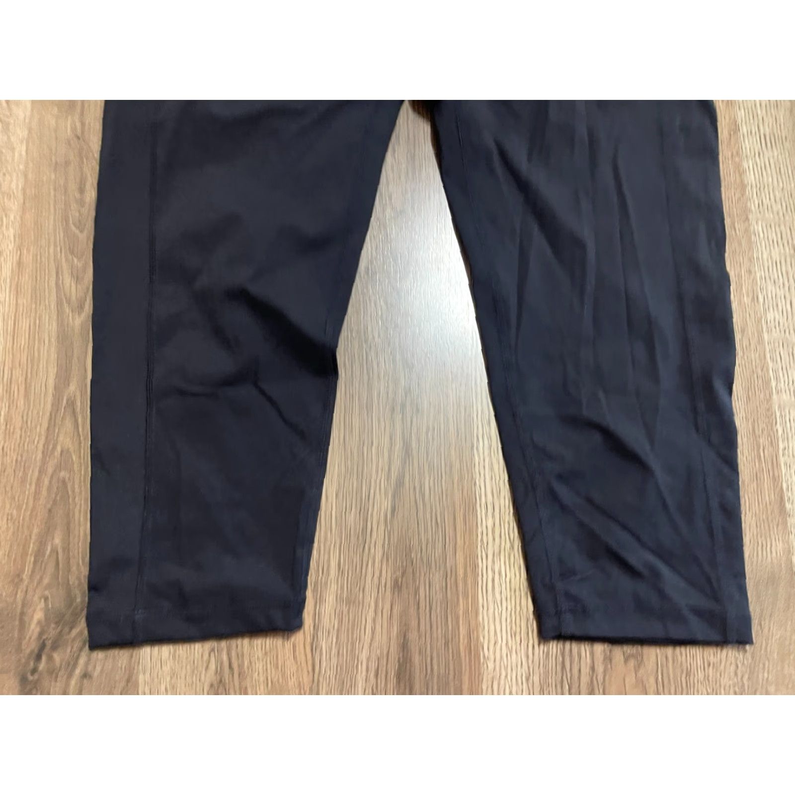 Vintage ZYIA Active Pants, Women's Size 14-16, Black Capri Leggings, Pull On, Regular, Inseam 19, 14-16, Fall Spring Summer, Womens Size 36" / US 14 / IT 50 - 3 Thumbnail