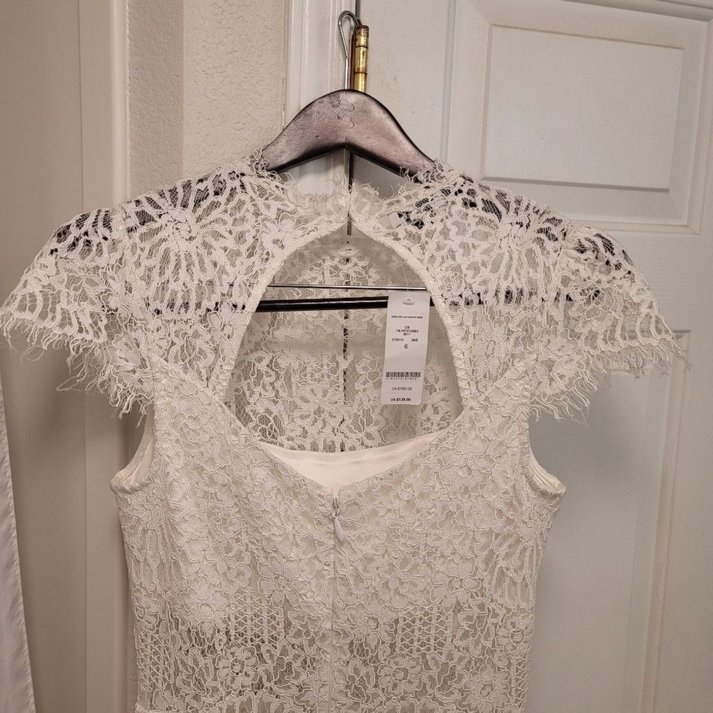 Bebe NWT BEBE JESSIE WHITE LACE MOCK NECK DRESS $139 SIZE 6 Size M / US 6-8 / IT 42-44 - 15 Thumbnail
