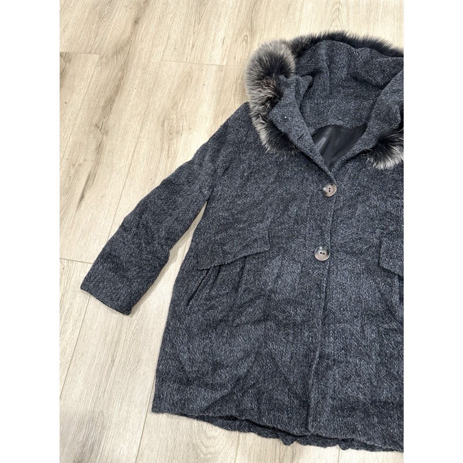 Vintage VINTAGE Alpaca Jacket Made In Canada With Real Fox Fur Trim Gray M Medium Women Jacket Fox Size M / US 6-8 / IT 42-44 - 4 Thumbnail