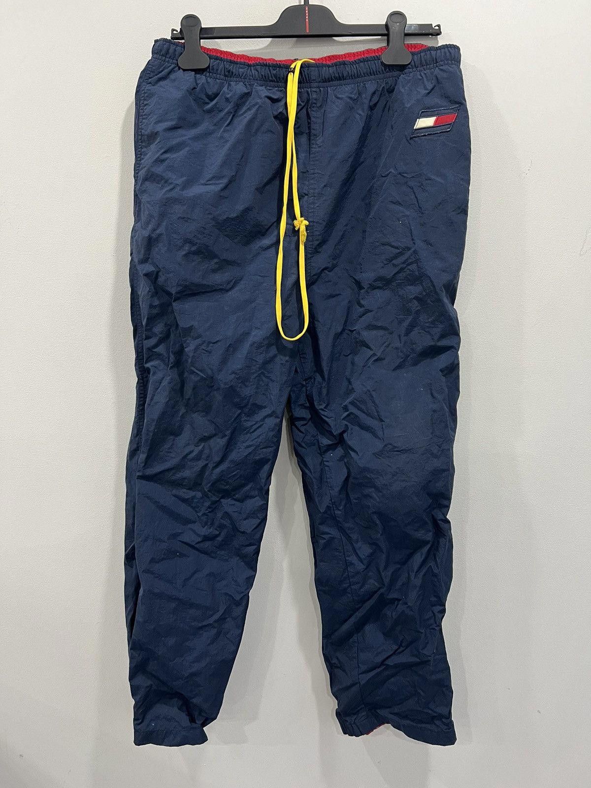 Vintage Vintage 90s Tommy Hilfiger Pants nylon medium Size US 32 / EU 48 - 1 Thumbnail