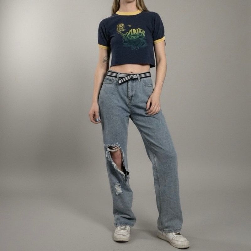 Nasty Gal Nasty Gal Distressed High Rise Relaxed Fit Jeans Size 28" / US 6 / IT 42 - 1 Thumbnail