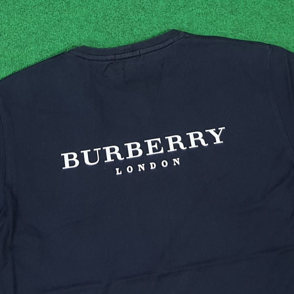 Burberry Vintage Burberry Nova Check Equestrian Knight Tshirt C285N54 Size US M / EU 48-50 / 2 - 4 Thumbnail