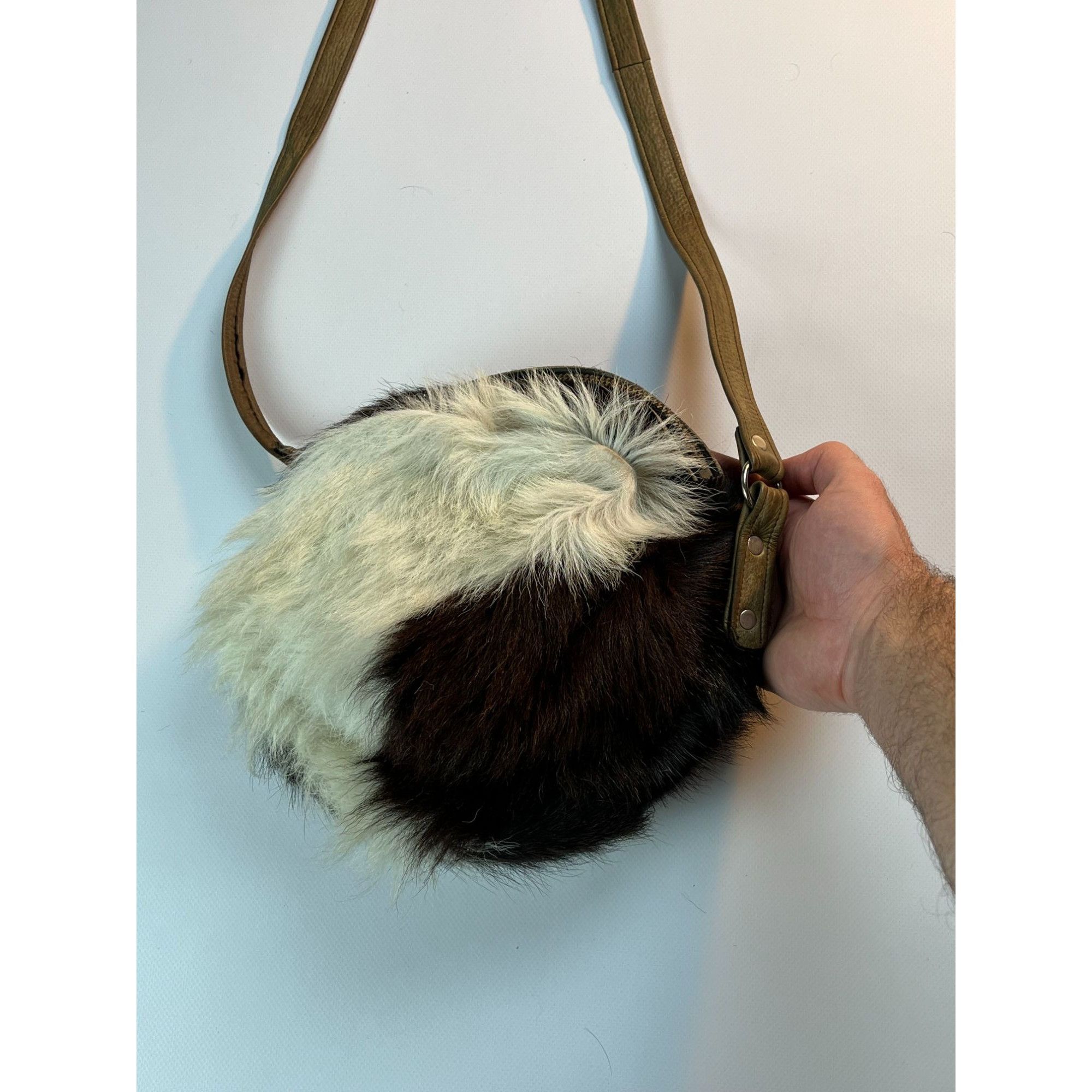 Vintage Vintage Round Faux Fur Shoulder Bag Size ONE SIZE - 2 Thumbnail