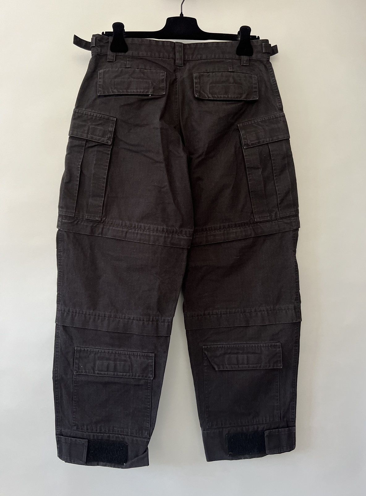 Balenciaga Balenciaga Baggy Cargo Pants Size US 30 / EU 46 - 2 Thumbnail