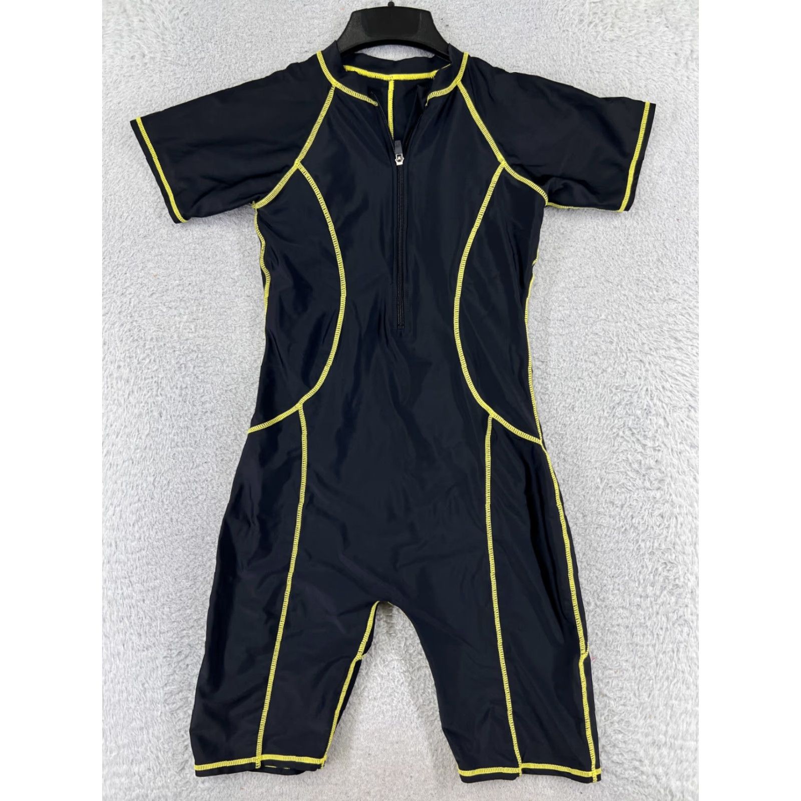 Vintage ROSKIKI Swimsuit One Piece Women's Black Short Sleeve Sports Nylon Logo Size M Size 32" / US 10 / IT 46 - 2 Thumbnail