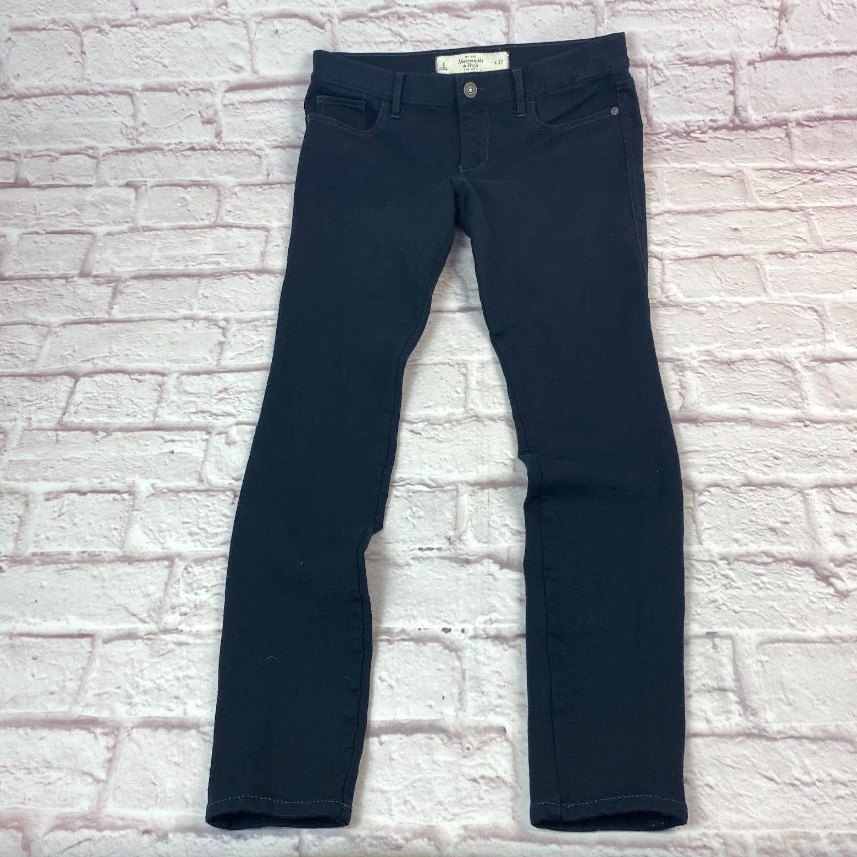 Abercrombie & Fitch Abercrombie & Fitch Jeggings Black Teens Skinny Size 4 W27 Jeggings Black Teens Skinny Size 4 W27 Low Rise Dark Wash 90s Love Preppy Mens, Womens Size 27" / US 4 / IT 40 - 4 Thumbnail