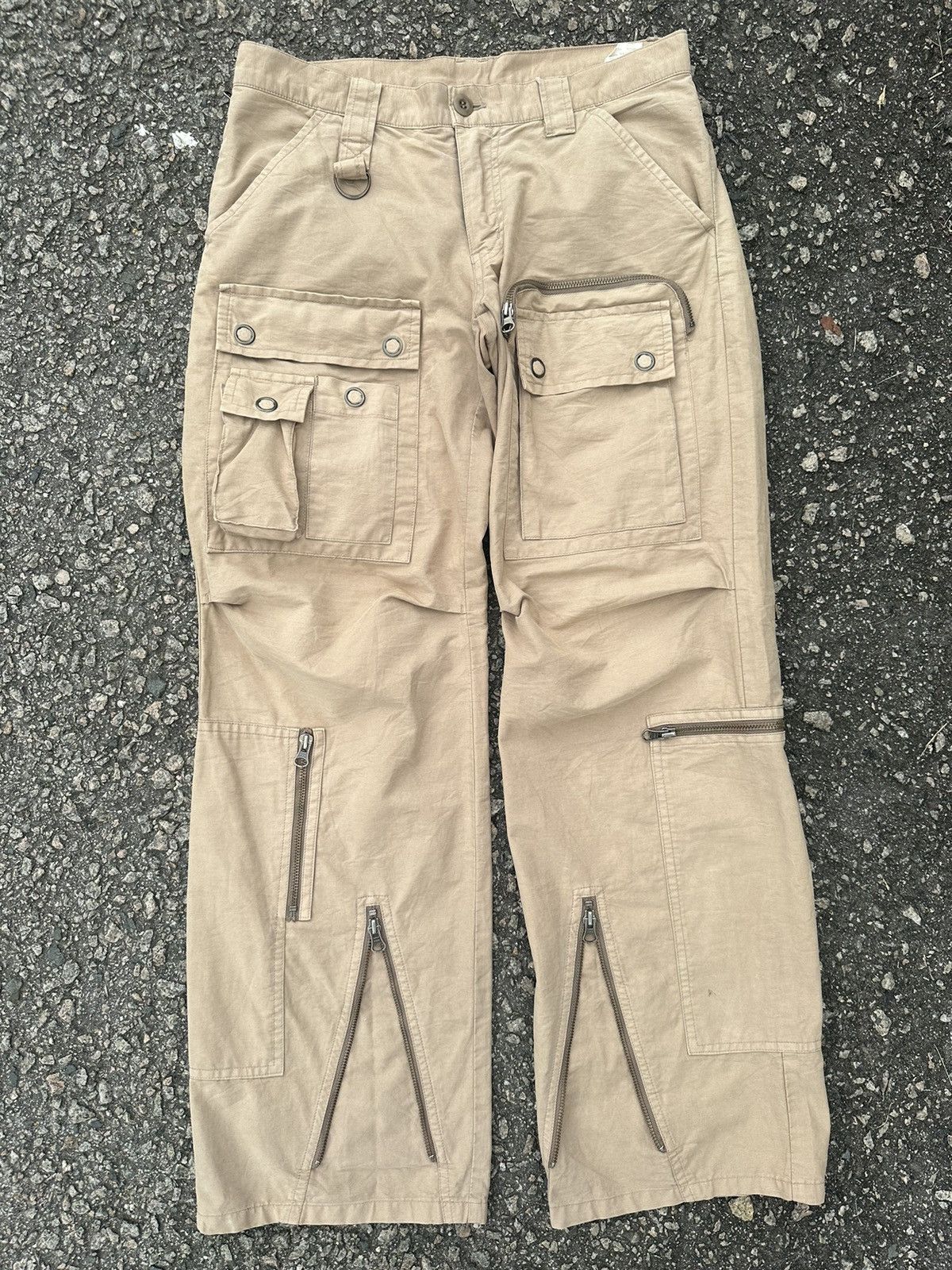 If Six Was Nine CARGO PANTS SENDITIONARIES MULTIPOCKET GAS MASK 15 POCKET Size US 30 / EU 46 - 19 Thumbnail