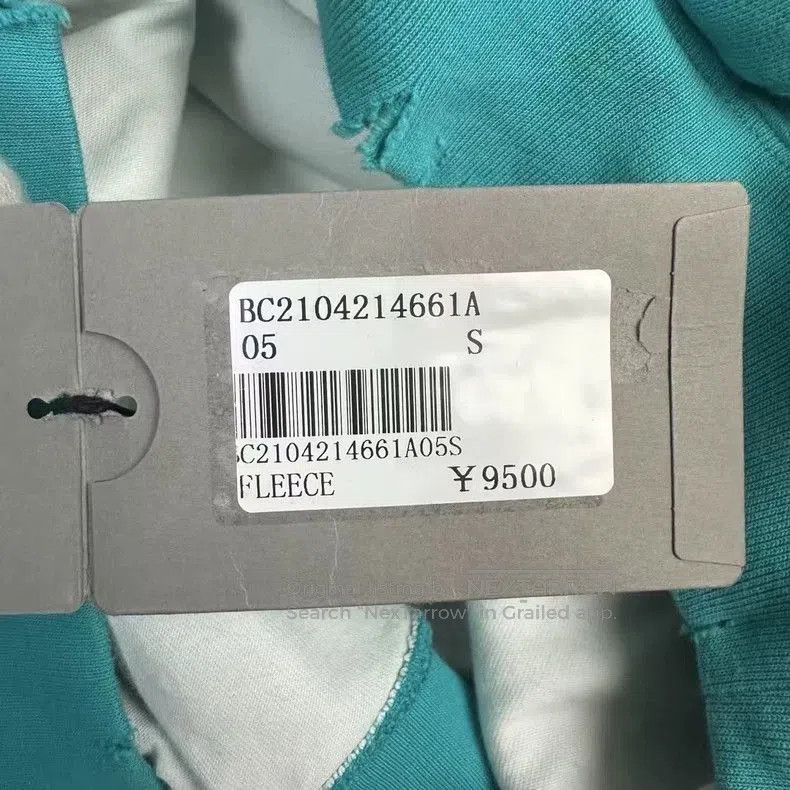 Balenciaga Balenciaga Letter Print Distressed Hoodie. Size US S / EU 44-46 / 1 - 4 Thumbnail