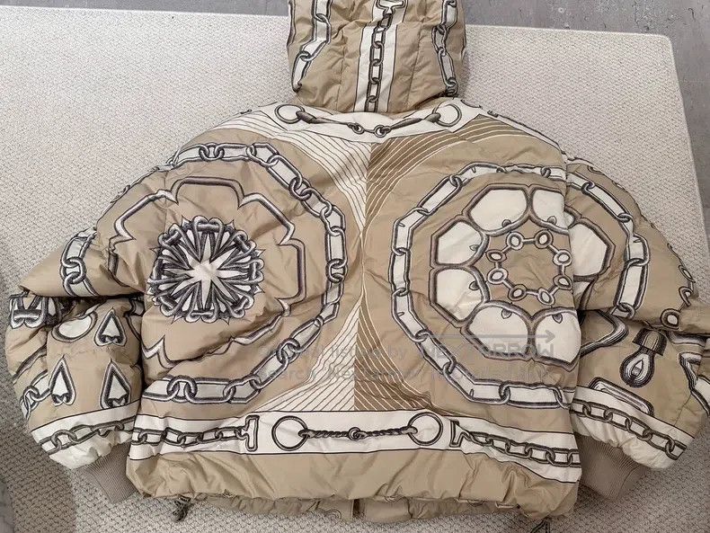Hermes Hermes Double-faced short winter down coat, terracotta bei Size S / US 4 / IT 40 - 5 Thumbnail