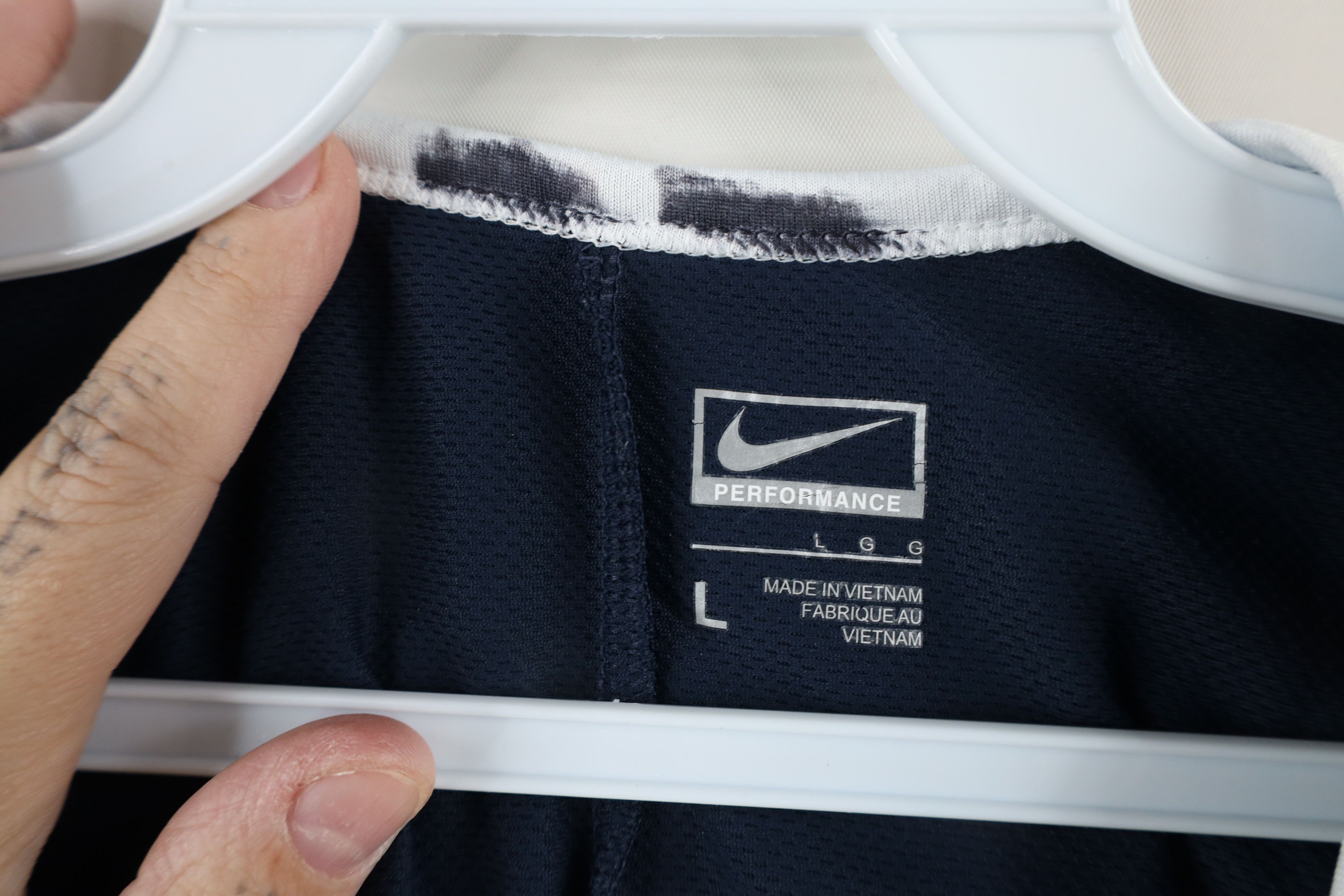 Nike Vintage Nike Scott Center Swoosh Knit Short Sleeve T-Shirt Size US L / EU 52-54 / 3 - 6 Thumbnail