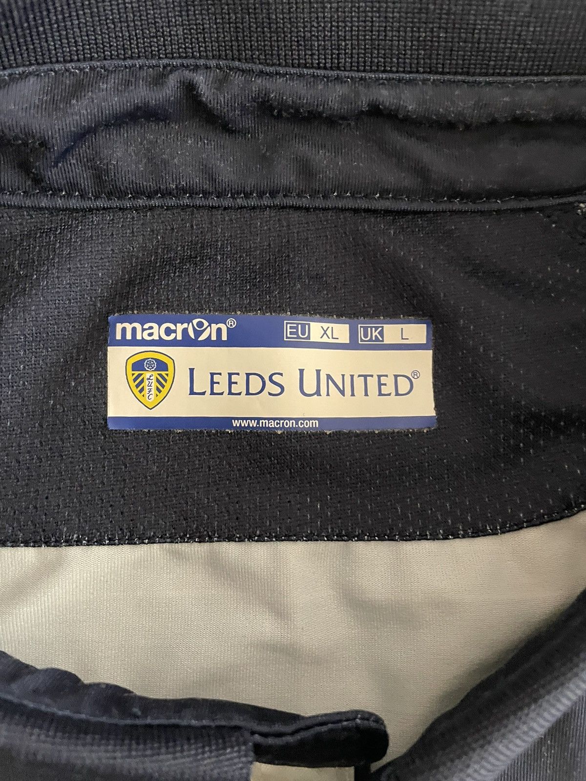 Macron Leeds United FC 2014-15 Away Jersey Size US XL / EU 56 / 4 - 6 Thumbnail