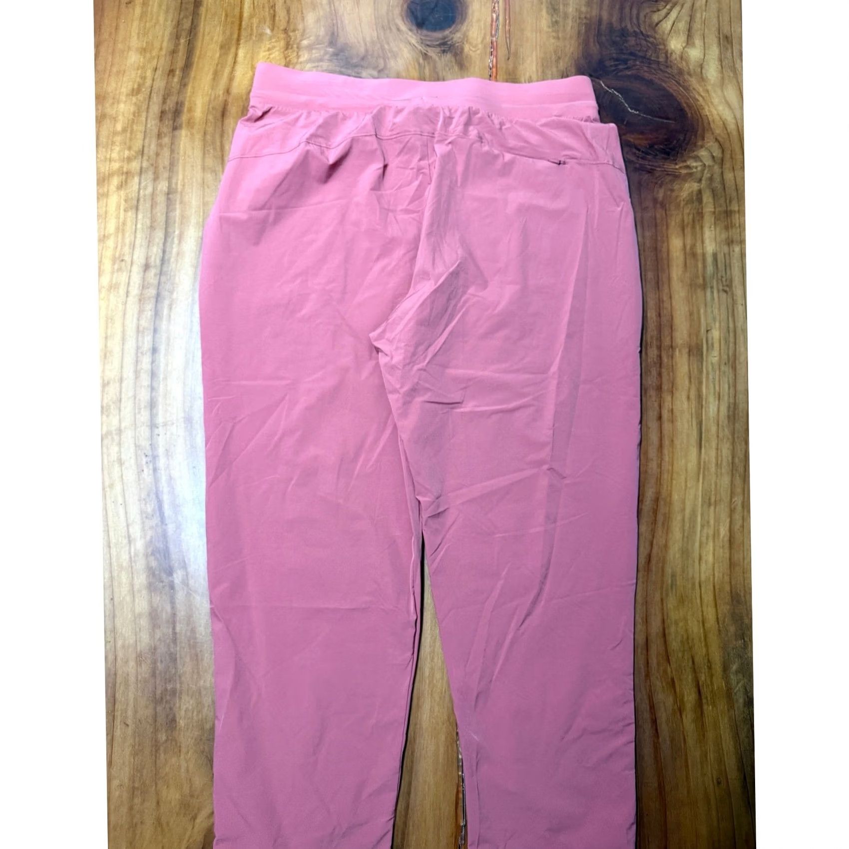 Nike Nike Bliss Luxe Women's Pants XL Pull on Track Pants Pink 35 in Waist Inseam 25 in Polyester Stretch Casual Sports Theme 2020s Mens Womens Boys Girls Size 24" / US 00 / IT 34 - 6 Thumbnail