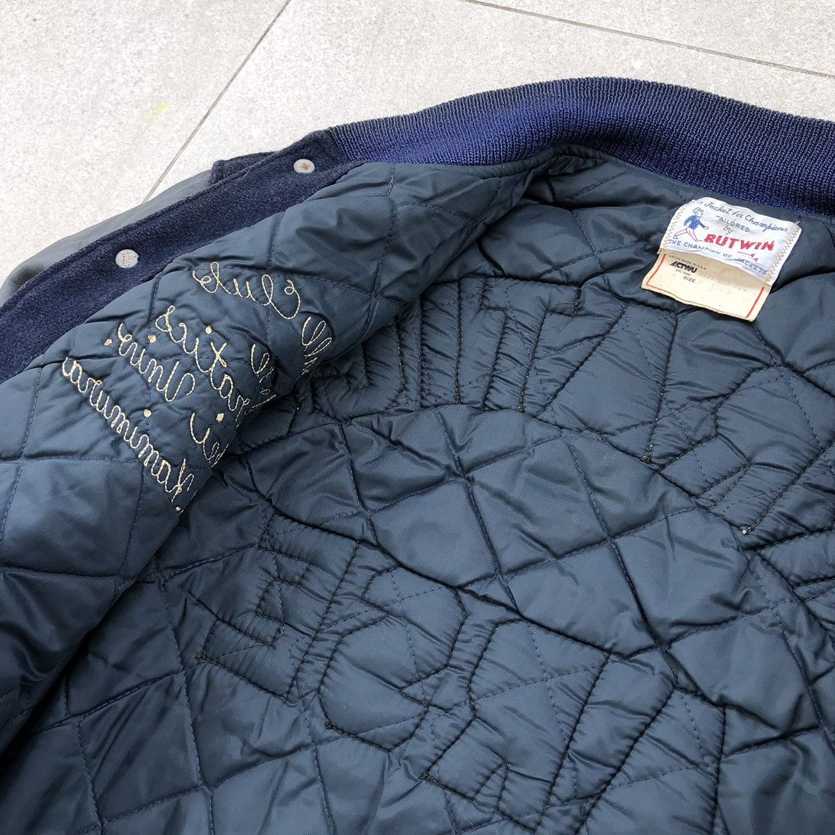 Vintage Vintage 80s Erratics Arse Embroidered Varsity Jacket Size US L / EU 52-54 / 3 - 12 Thumbnail