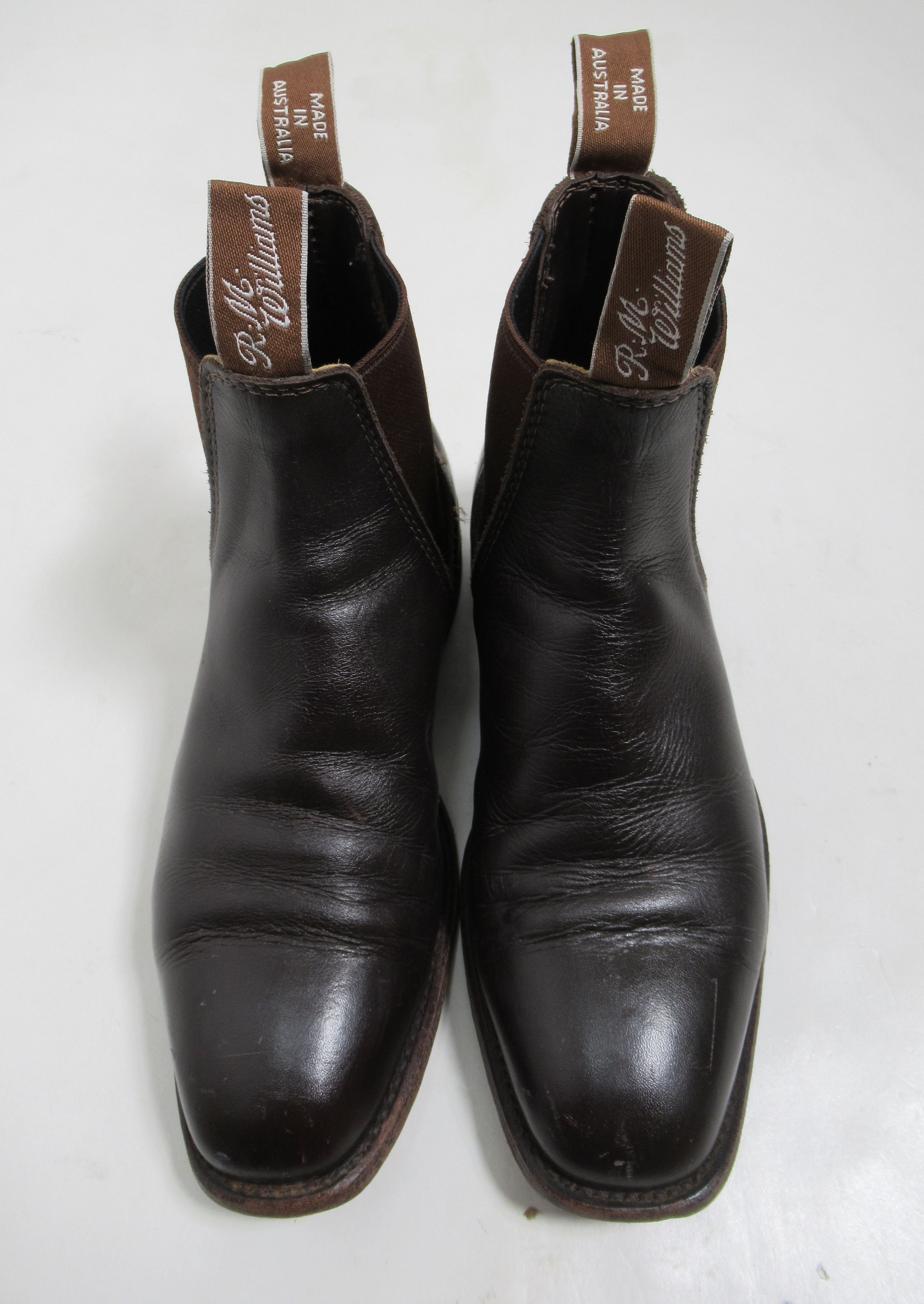 R.M. Williams R.M. Williams Men's Comfort Craftsman Chelsea Boot Chestnut Size US 6 / EU 39 - 2 Thumbnail