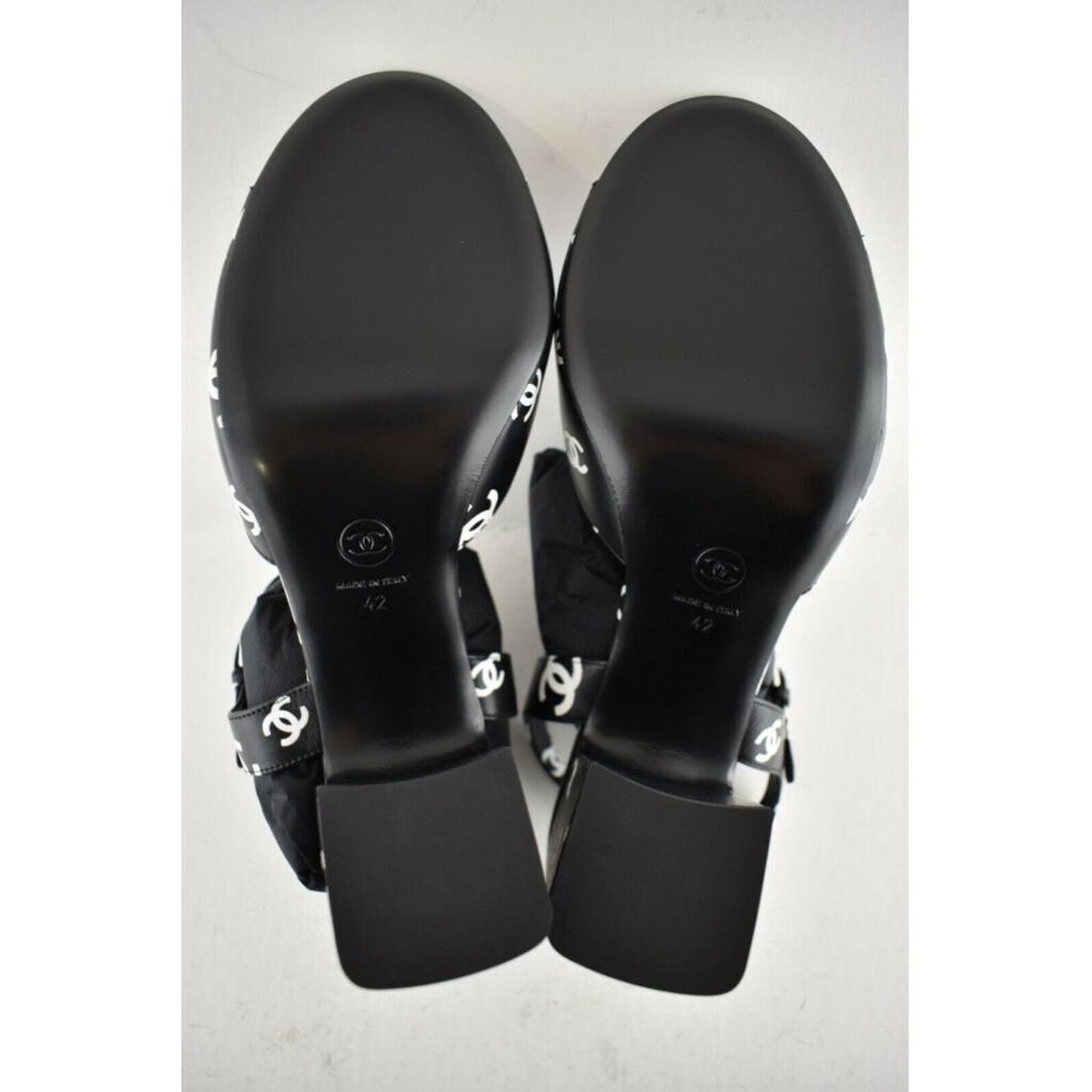 Chanel Chanel 22S Black White Printed Lambskin CC Logo Strap Block Size US 12 / IT 42 - 11 Thumbnail