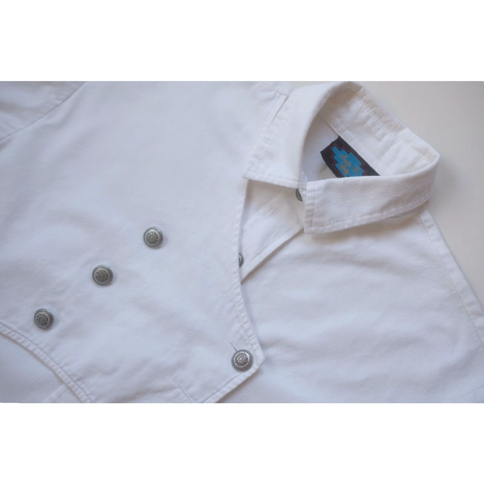 Vintage VINTAGE Santa Fe Lady Western Shirt AZTEC White Button SZ M USA Made 1980s 1990s Embellished Western Collar Mens Womens Girls Boys Size M / US 6-8 / IT 42-44 - 4 Thumbnail