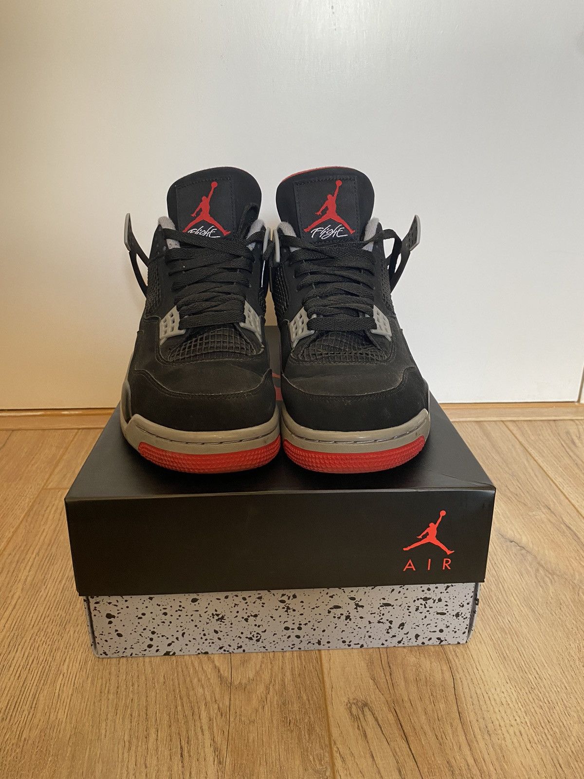 Jordan Brand × Nike Air Jordan 4 retro bred 2019 Size US 9.5 / EU 42-43 - 5 Thumbnail