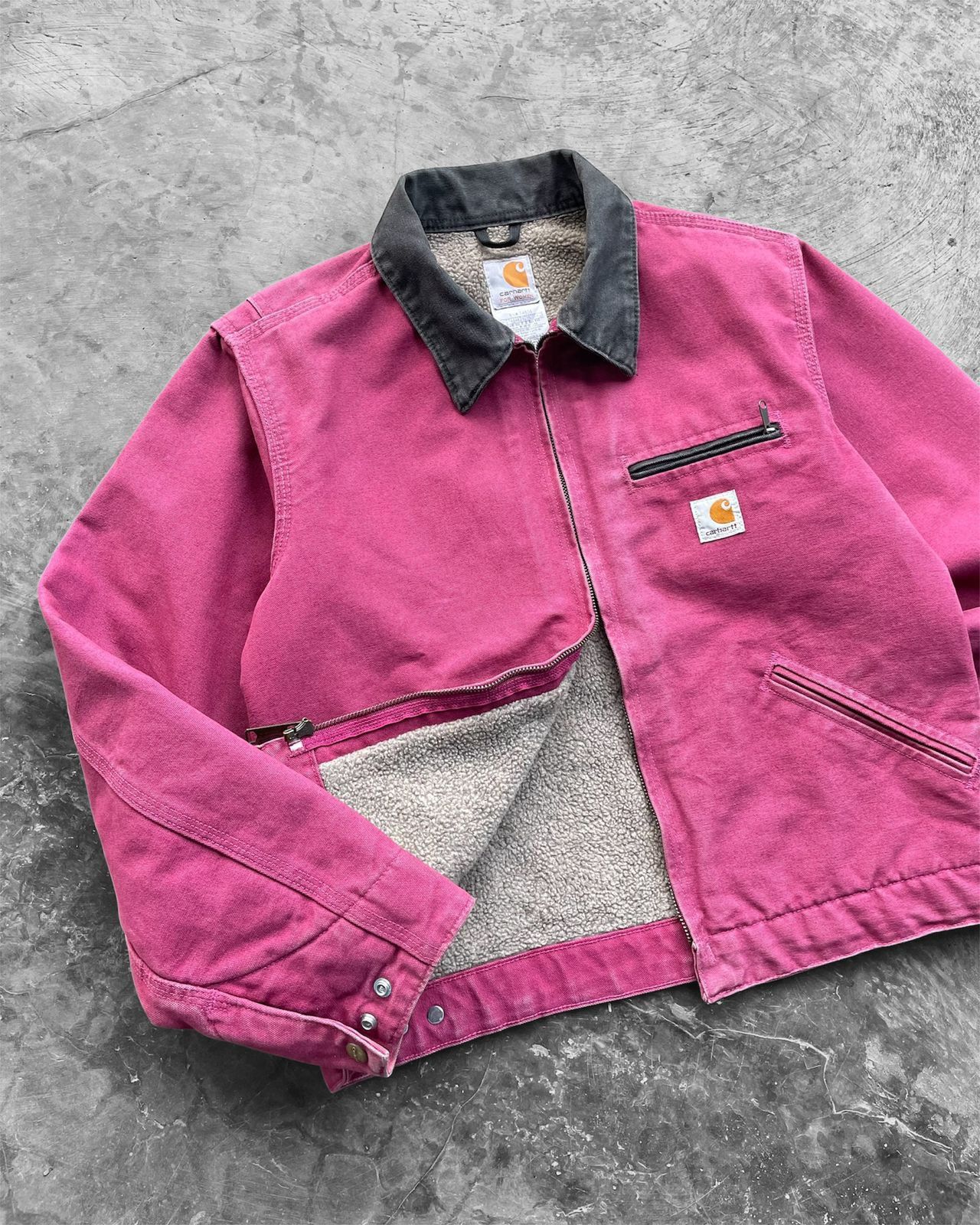 Carhartt VINTAGE RAPSBERYY CARHARTT DETROIT JACKET WJ097-RBY Size US S / EU 44-46 / 1 - 2 Thumbnail