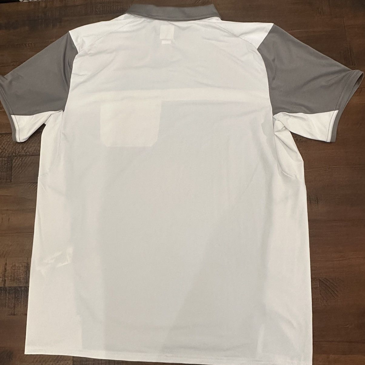 Oakley Men’s Oakley hydrolux dry-fit golf polo Size US XXL / EU 58 / 5 - 4 Thumbnail