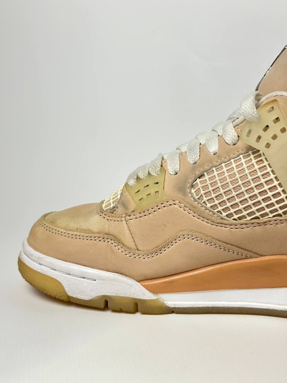 Jordan Brand Jordan 4 Retro Shimmer Shoes Size EUR 38.5 Size US 7.5 / IT 37.5 - 21 Thumbnail