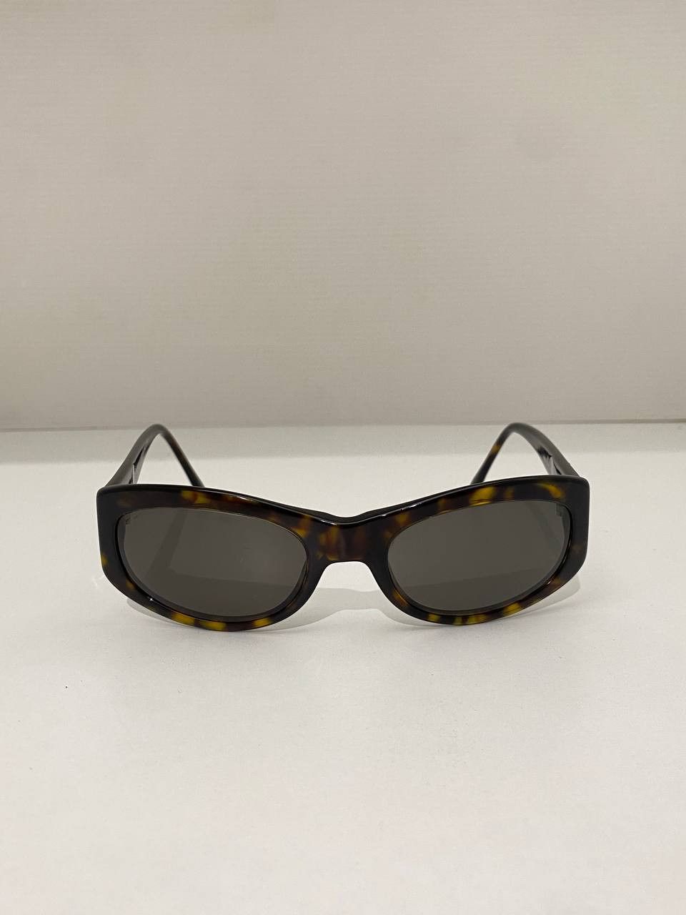 Yves Saint Laurent Yves Saint Laurent YSL Logo Ruby Oval Sunglasses Vintage Size ONE SIZE - 2 Thumbnail