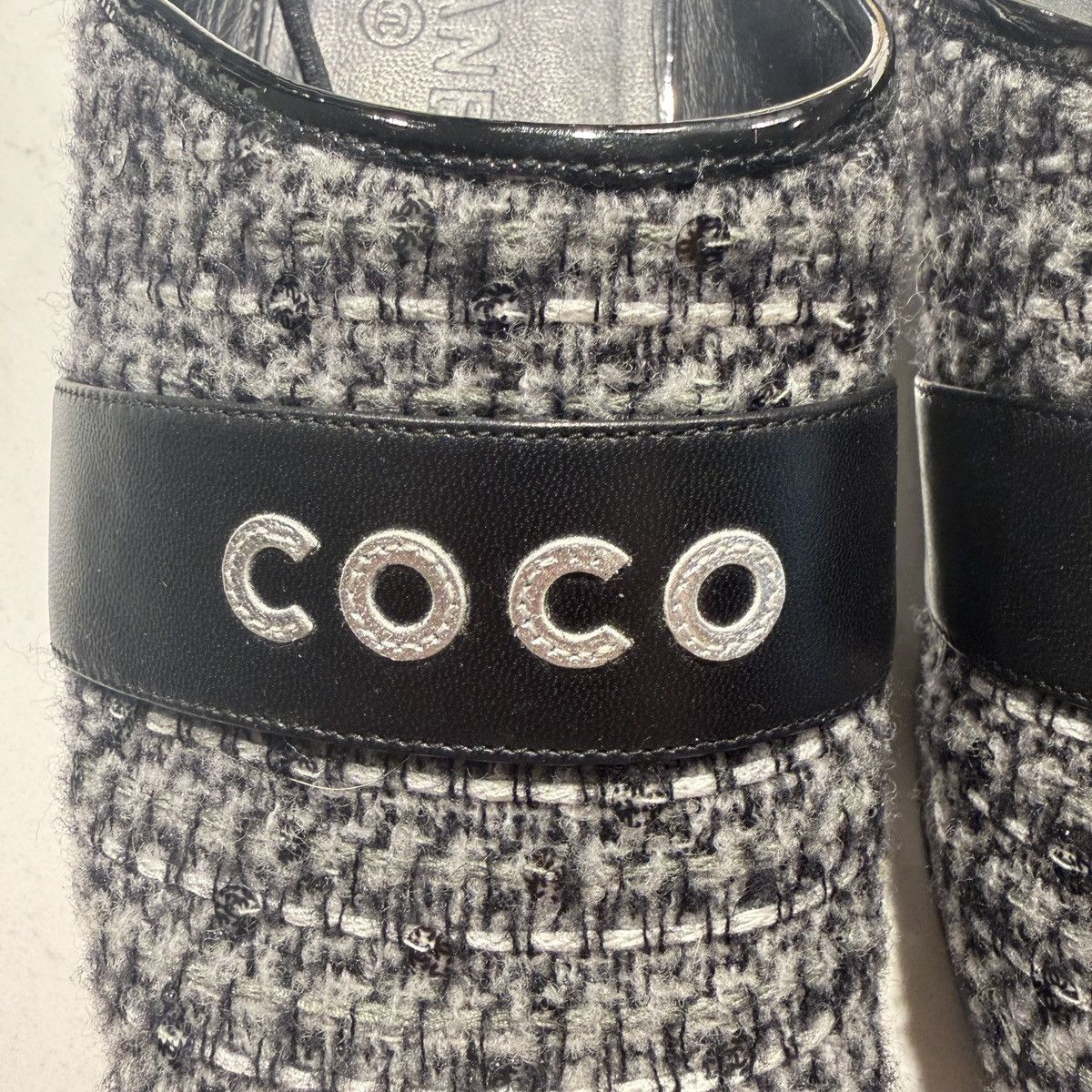 Chanel Chanel Tweed Mules 06A Size 41 Y2K Runway Collection (C3821) Size US 10 / IT 40 - 2 Thumbnail