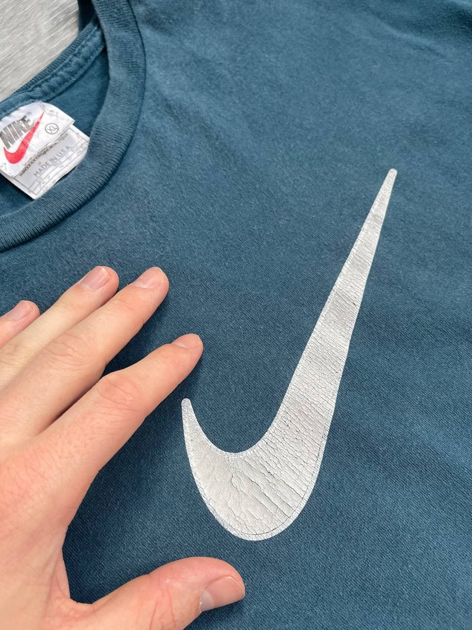 Nike Vintage Mede in USA big logo Nike tee distressed Size US XL / EU 56 / 4 - 5 Thumbnail