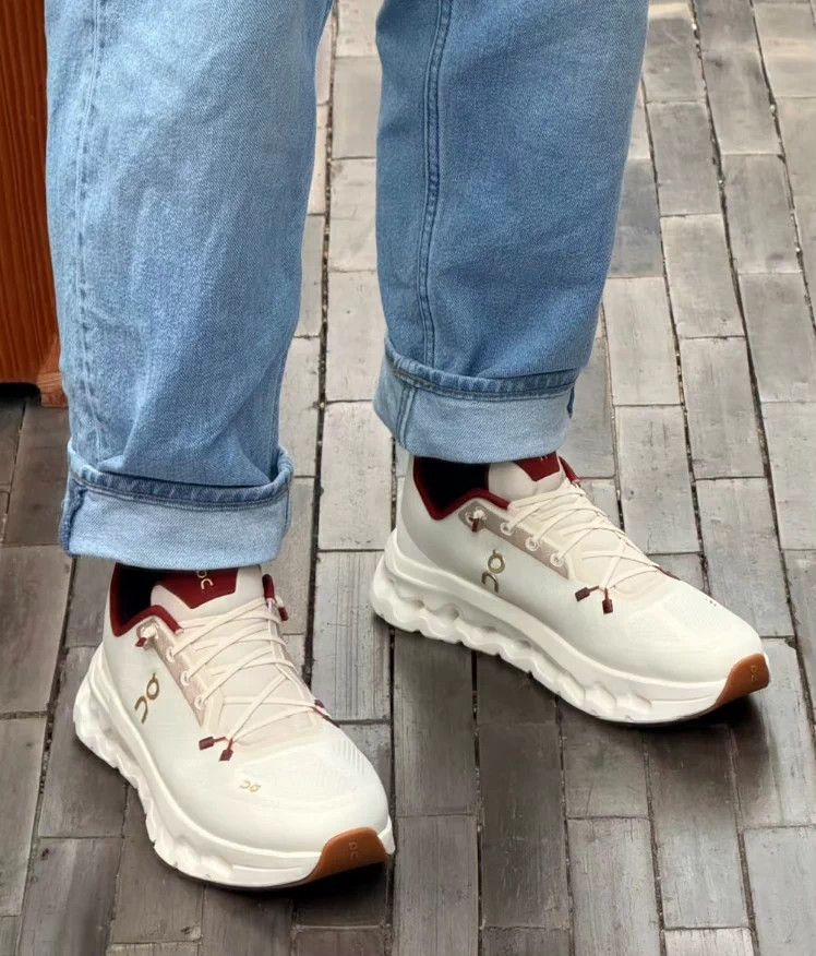Other On Snake Year white 46 running shoes 99 $999 Size US 12.5 / EU 45-46 - 9 Thumbnail