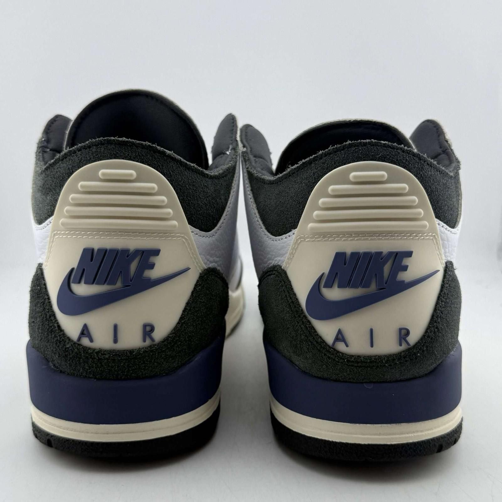 Jordan Brand Jordan 3 A Ma Maniere Diffused Blue 10.5 Used OG Box Size US 10.5 / EU 43-44 - 5 Thumbnail