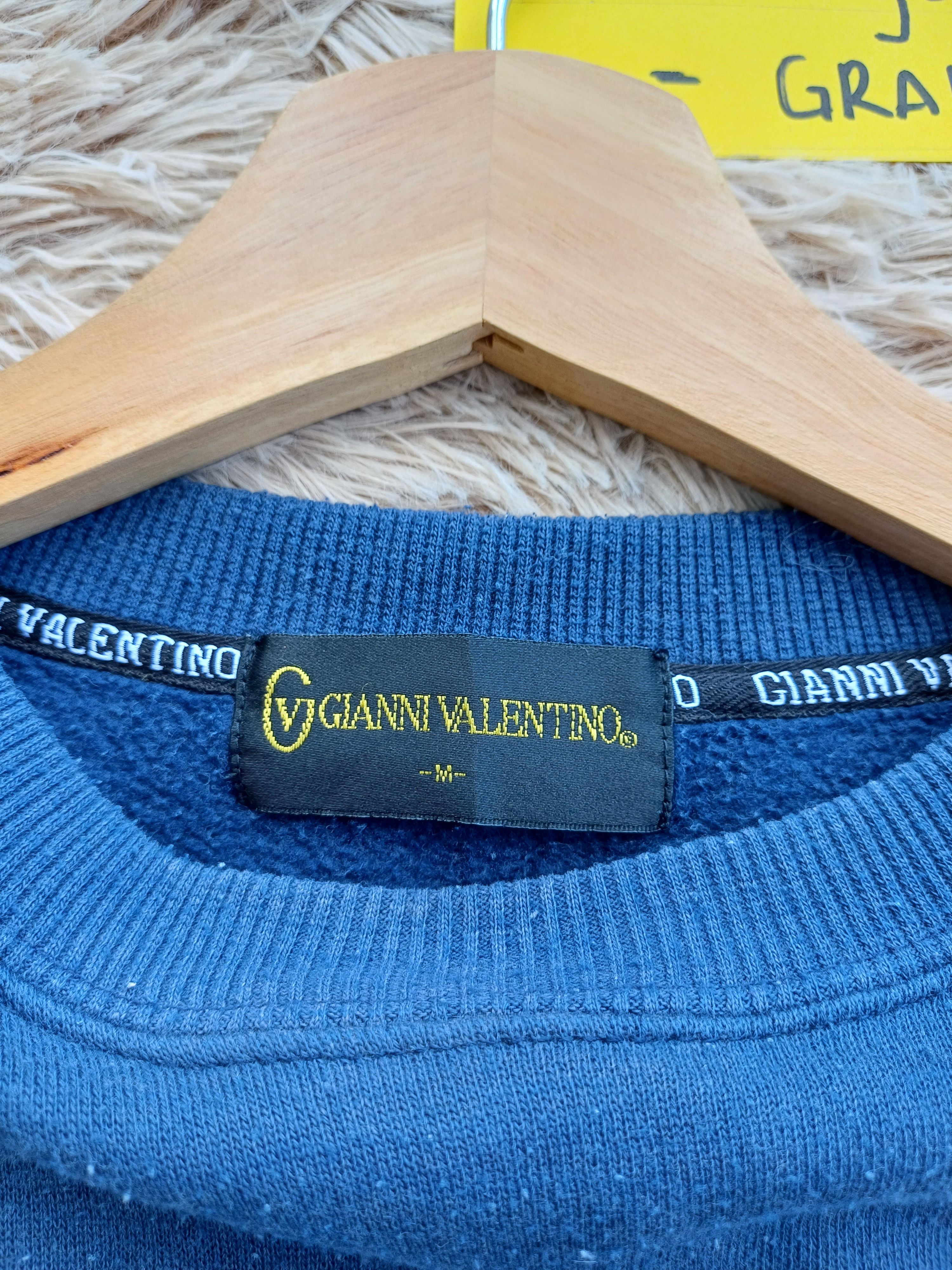 Gianni Valentino Rare Vintage Gianni Valentino Big Logo Spellout Sweater Size US L / EU 52-54 / 3 - 7 Thumbnail