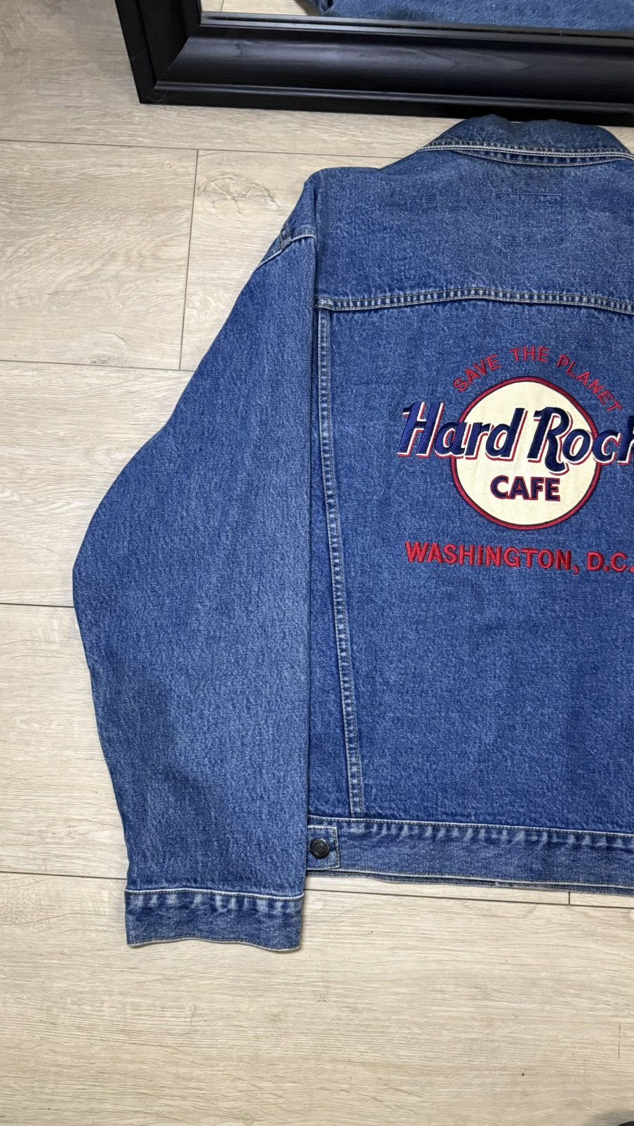 Hard Rock Cafe Vintage / Y2K Hard Rock Cafe Denim Jacket Size US L / EU 52-54 / 3 - 5 Thumbnail
