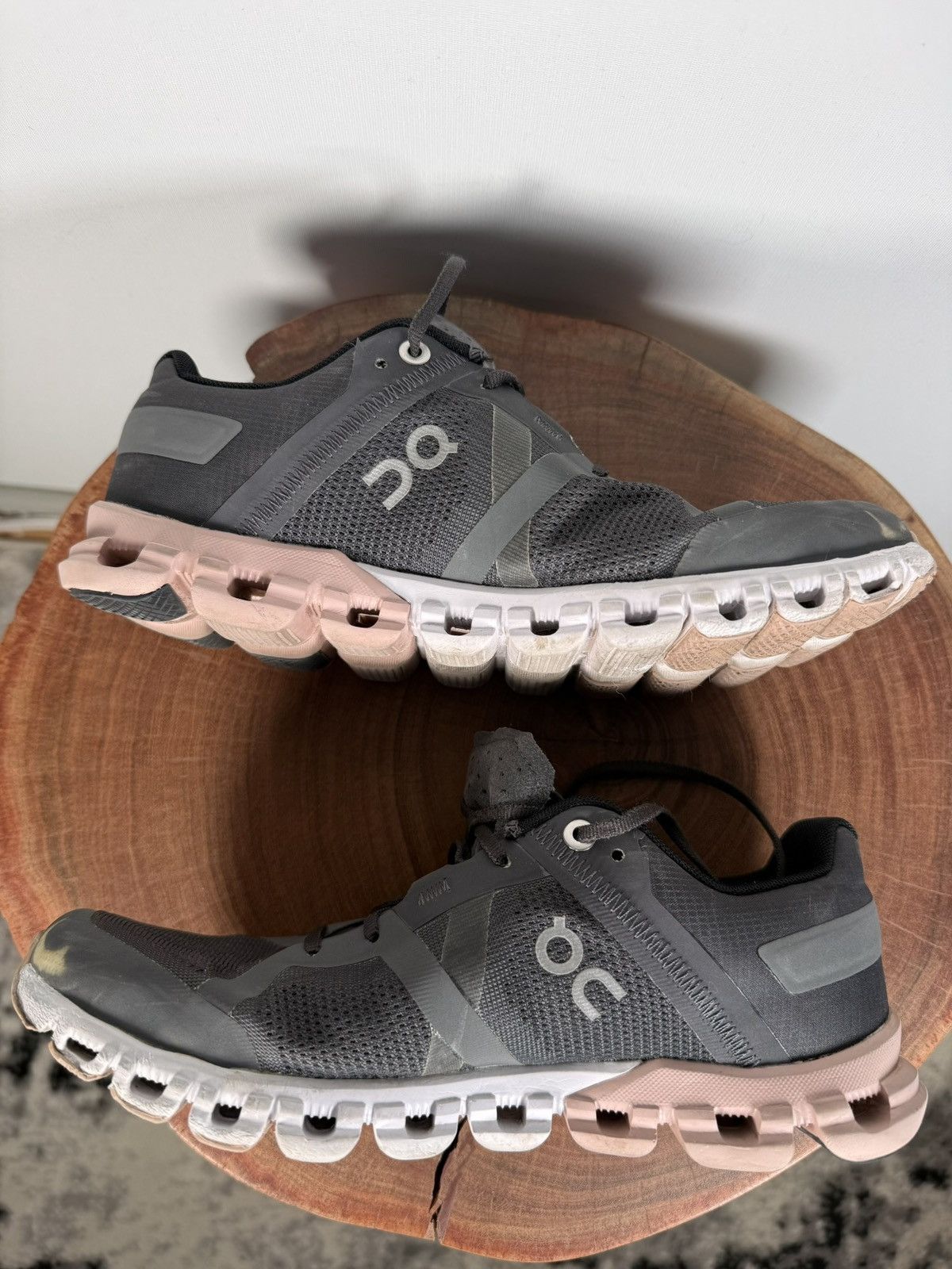 On ON Womens Cloudflow Rock Pink Running Shoes Size US 6.5 / IT 36.5 - 3 Thumbnail