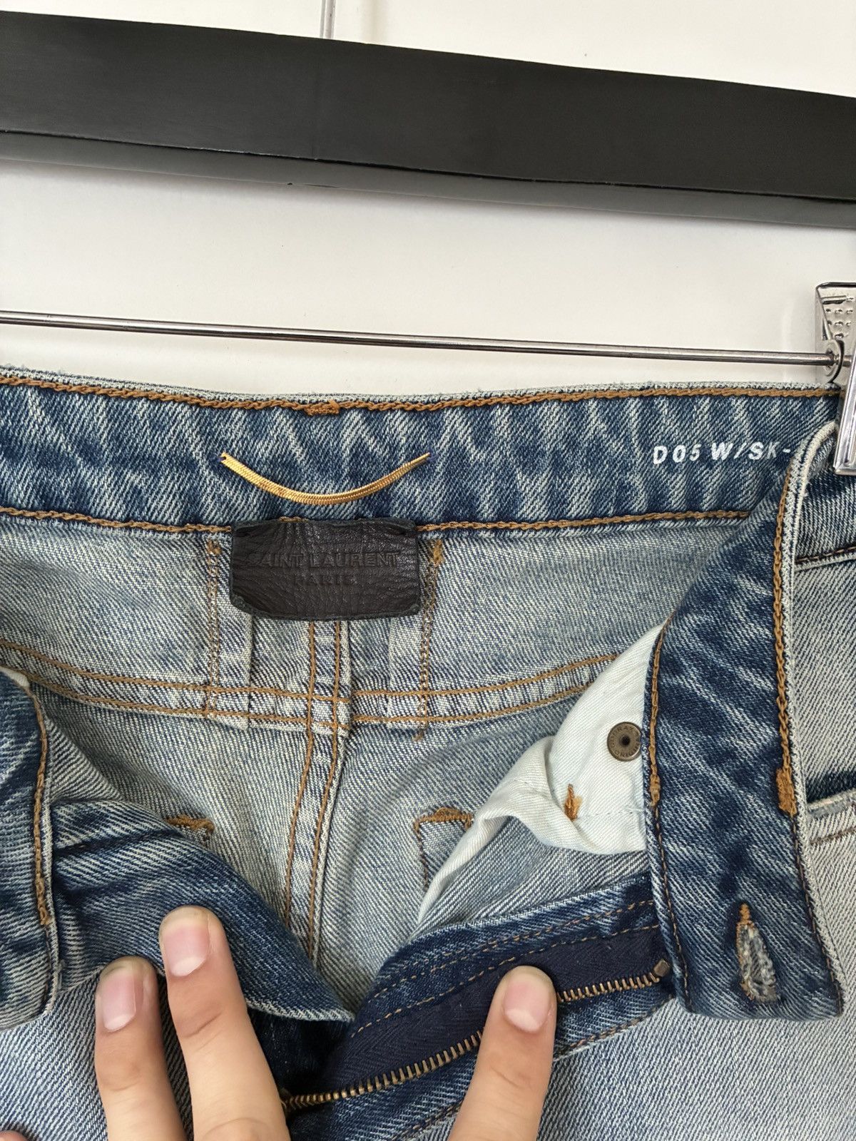 Saint Laurent Paris Saint Laurent Paris 2015 D05 Denim Size US 26 / EU 42 - 4 Thumbnail