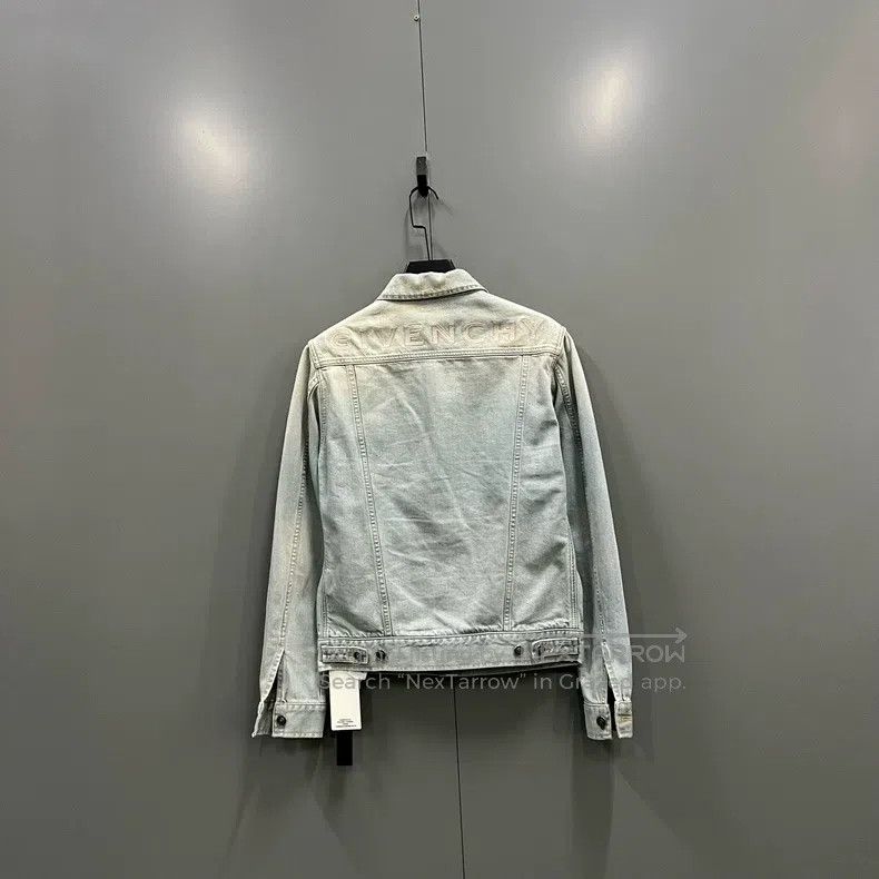 Givenchy Givenchy Bleach Washed Denim Jacket Size US S / EU 44-46 / 1 - 3 Thumbnail
