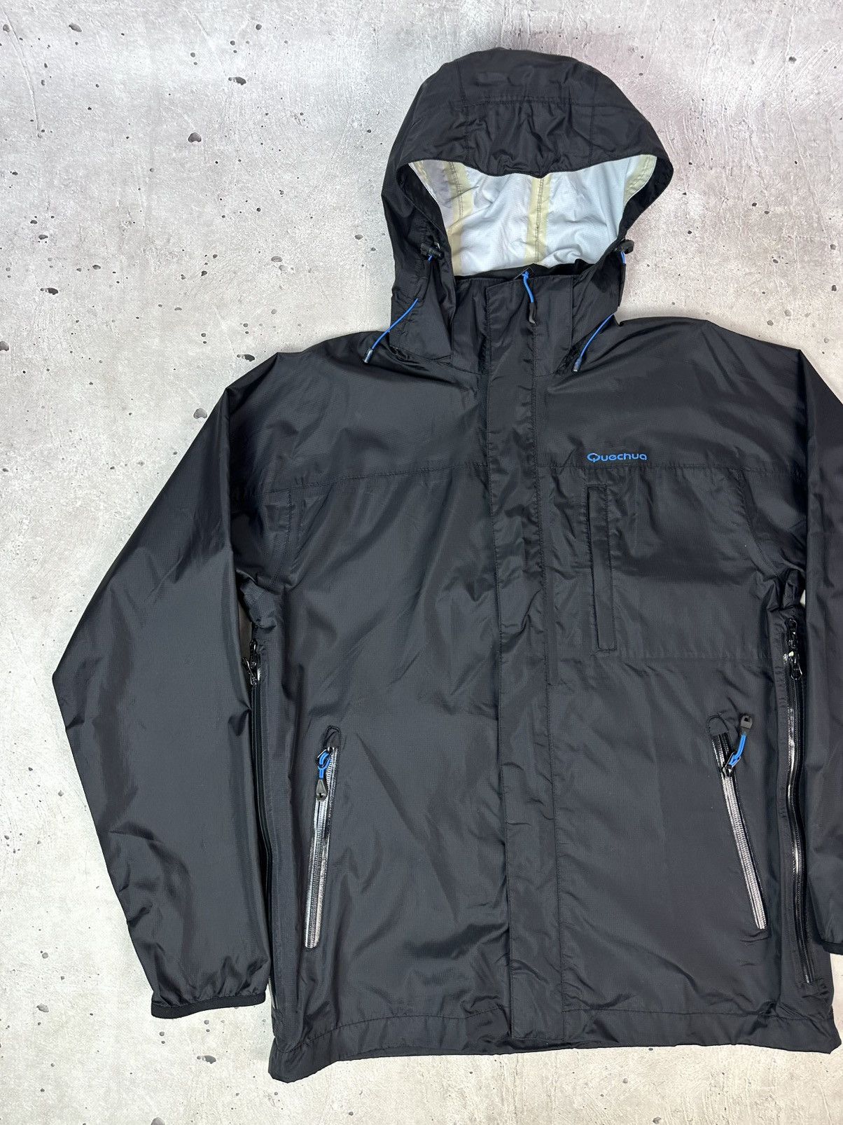 Other Quechua Balck Nylon Men’s Light Membrane Hooded Jacket Size US S / EU 44-46 / 1 - 2 Thumbnail