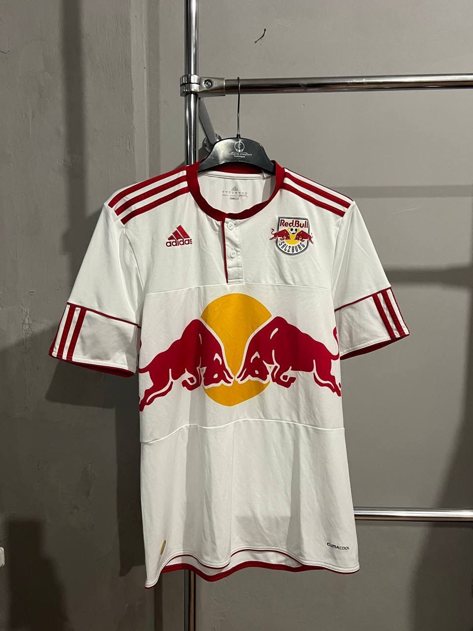 Adidas 2010/11 RED BULL SALZBURG HOME SOCCER JERSEY FOOTBALL SHIRT Size US M / EU 48-50 / 2 - 3 Thumbnail