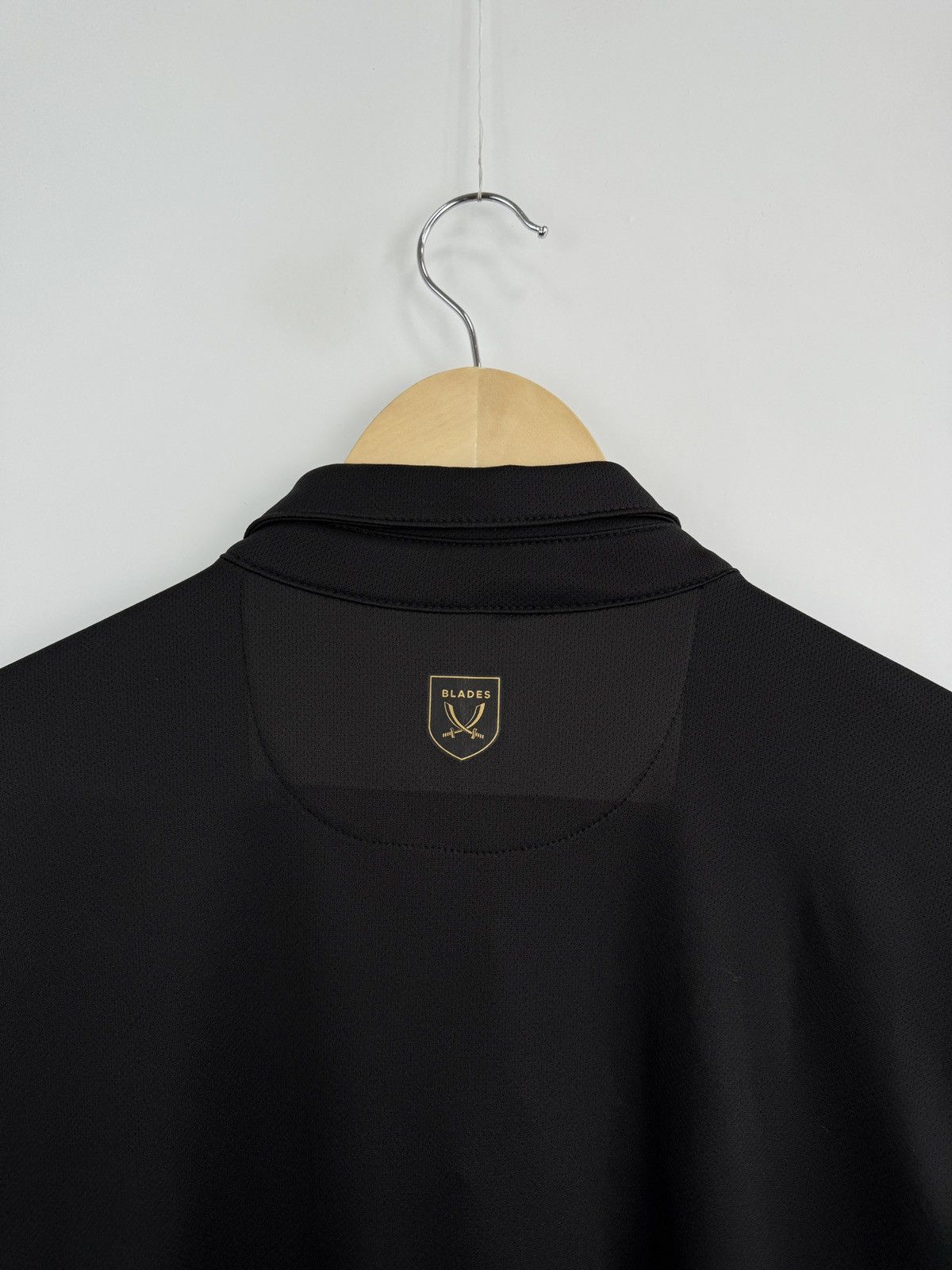 Errea 🏴󠁧󠁢󠁥󠁮󠁧󠁿 Vintage Sheffield United Errea Soccer Jersey Rare Retro Size US XL / EU 56 / 4 - 12 Thumbnail