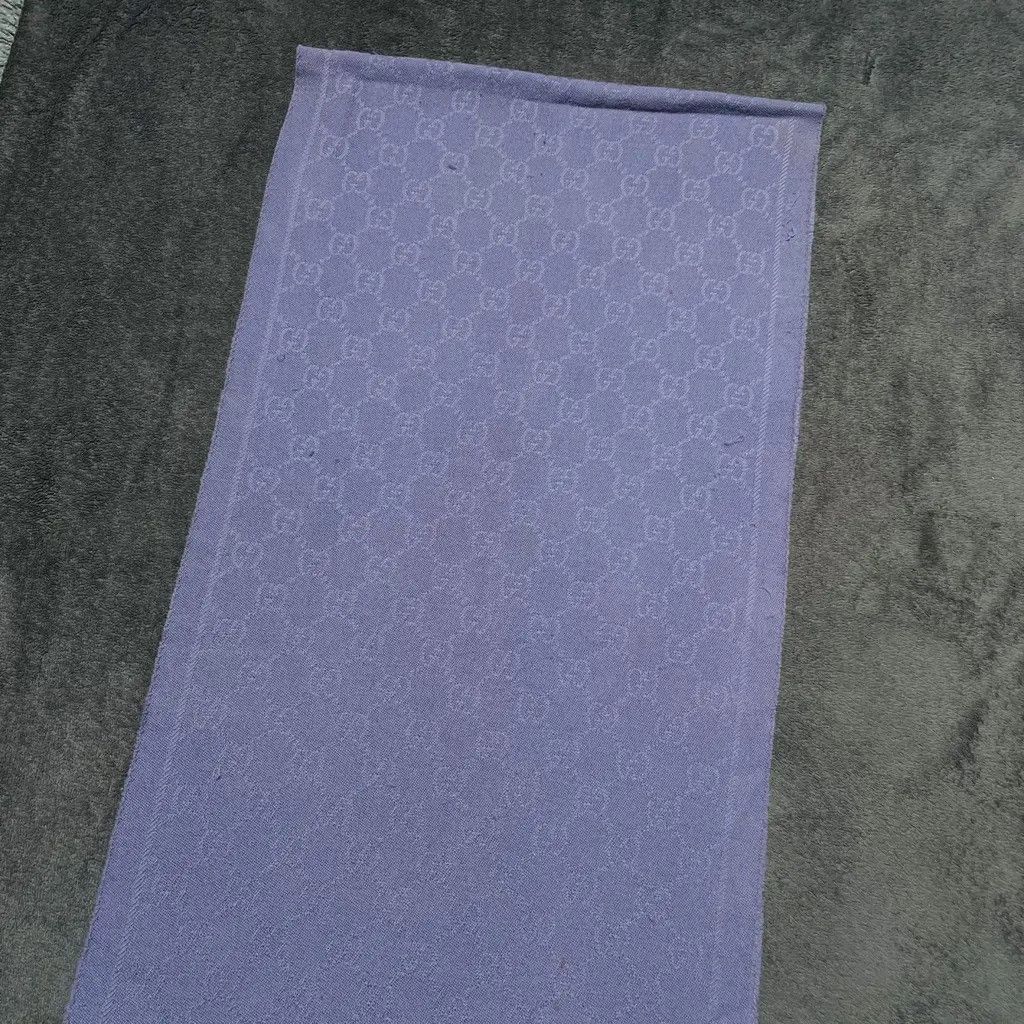 Gucci Gucci Wool Monogram Scarf Measurements: Onesize Size ONE SIZE - 4 Thumbnail
