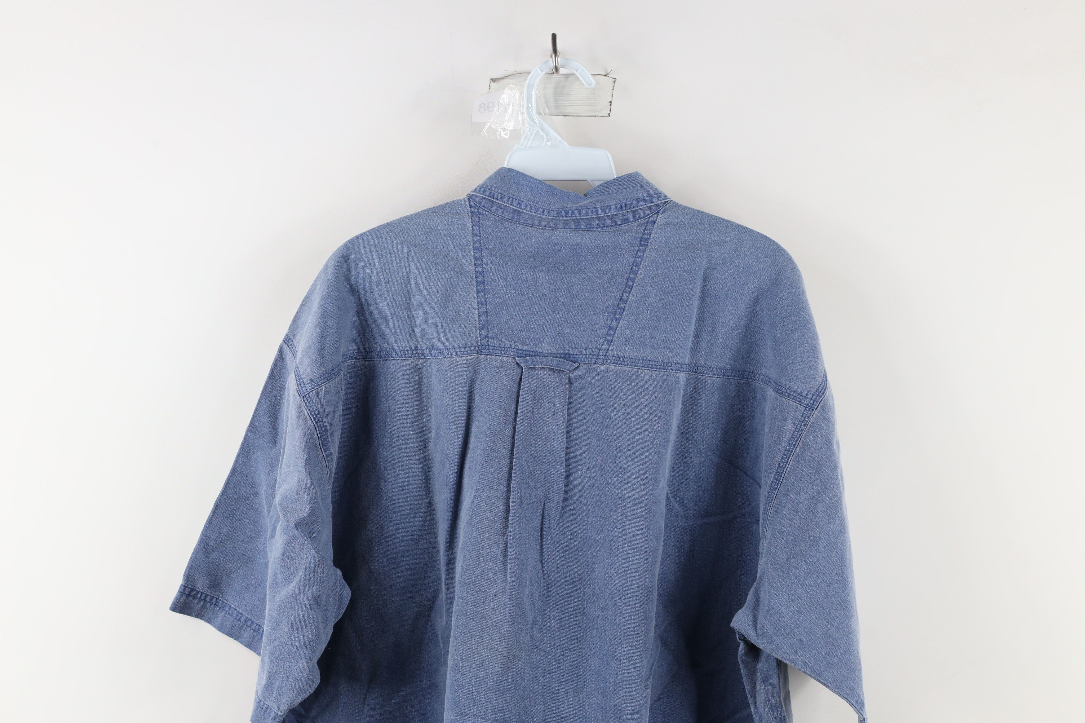 Vintage Vintage 90s Streetwear Short Sleeve Button Shirt Blue Size US L / EU 52-54 / 3 - 12 Thumbnail
